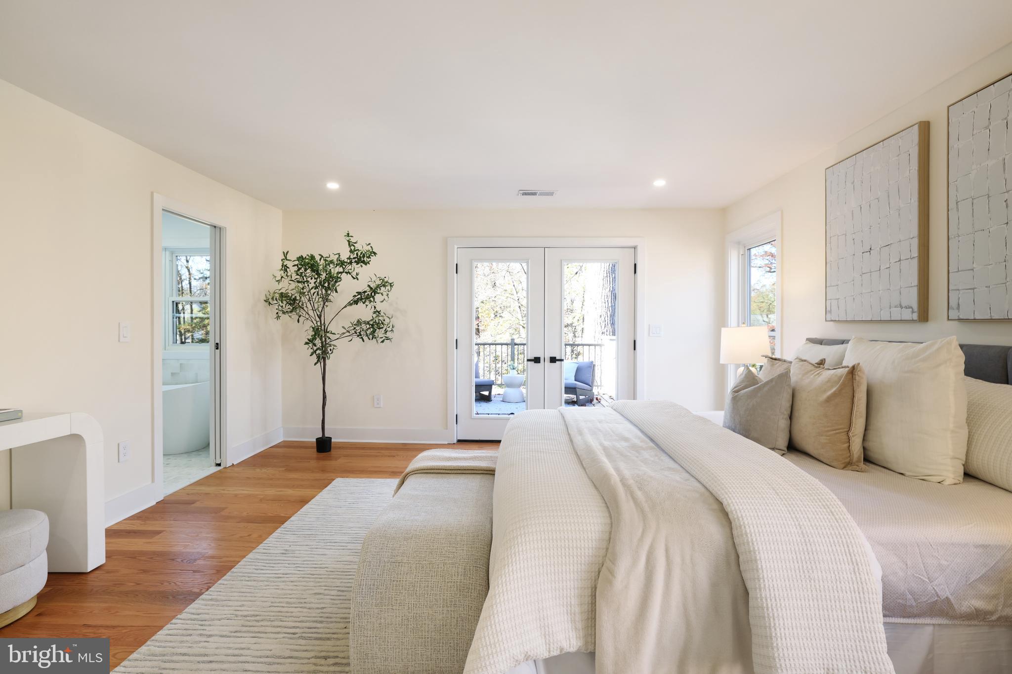 PINEHURST VILLAGE - Residential