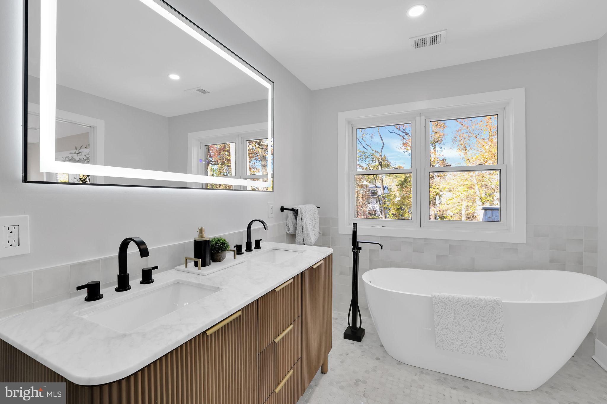 PINEHURST VILLAGE - Residential