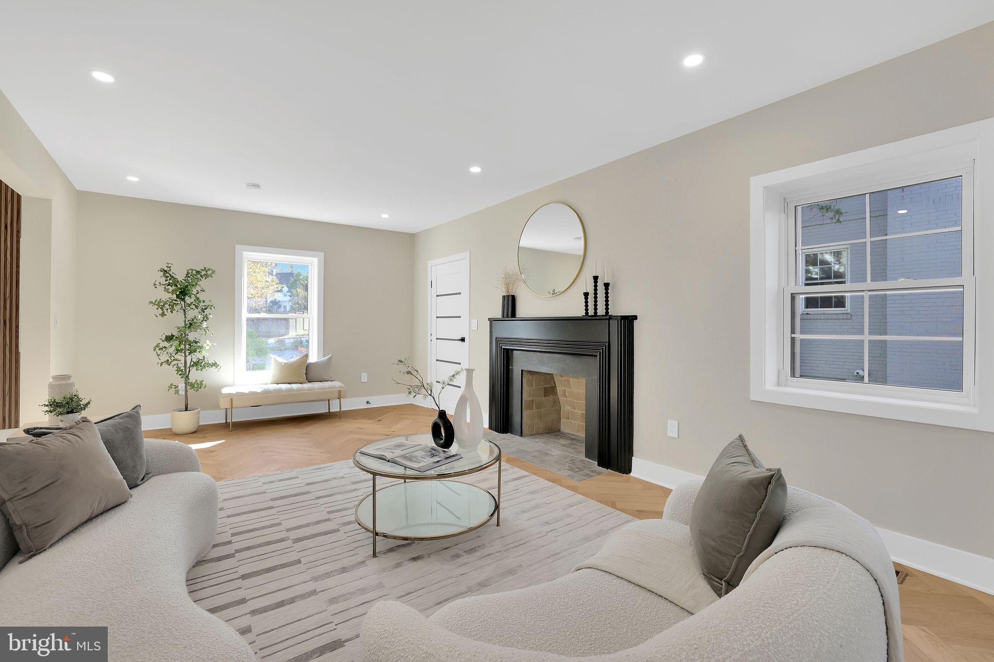 PINEHURST VILLAGE - Residential