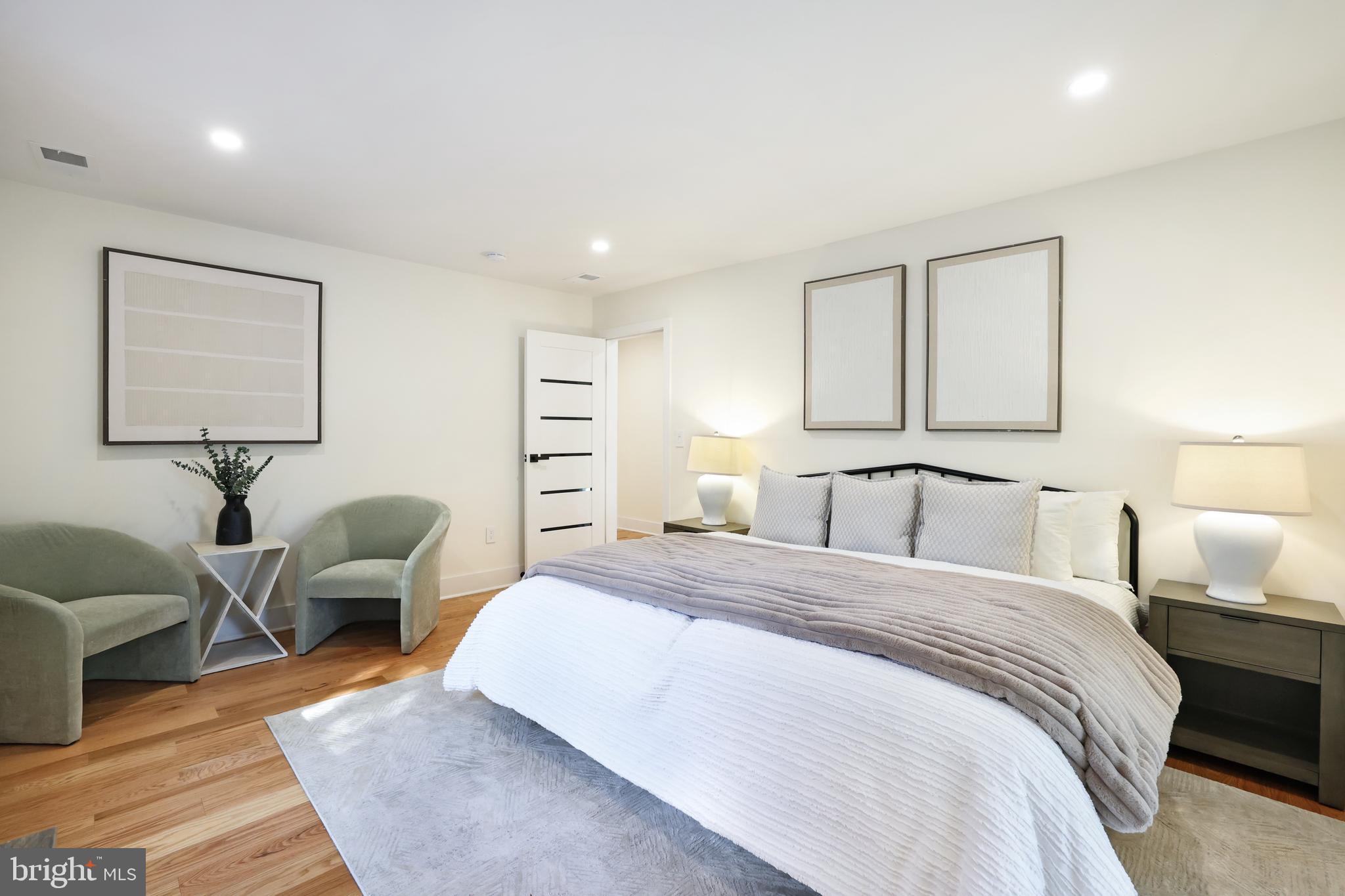 PINEHURST VILLAGE - Residential