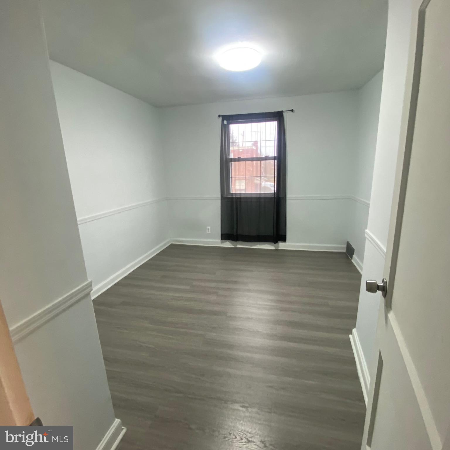 PHILADELPHIA (NORTHEAST) - Residential