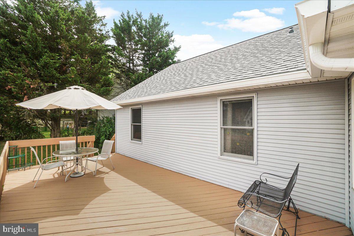 MANOR RIDGE - Residential