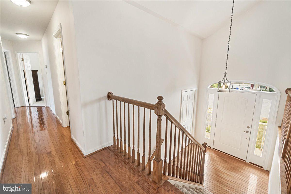 MANOR RIDGE - Residential