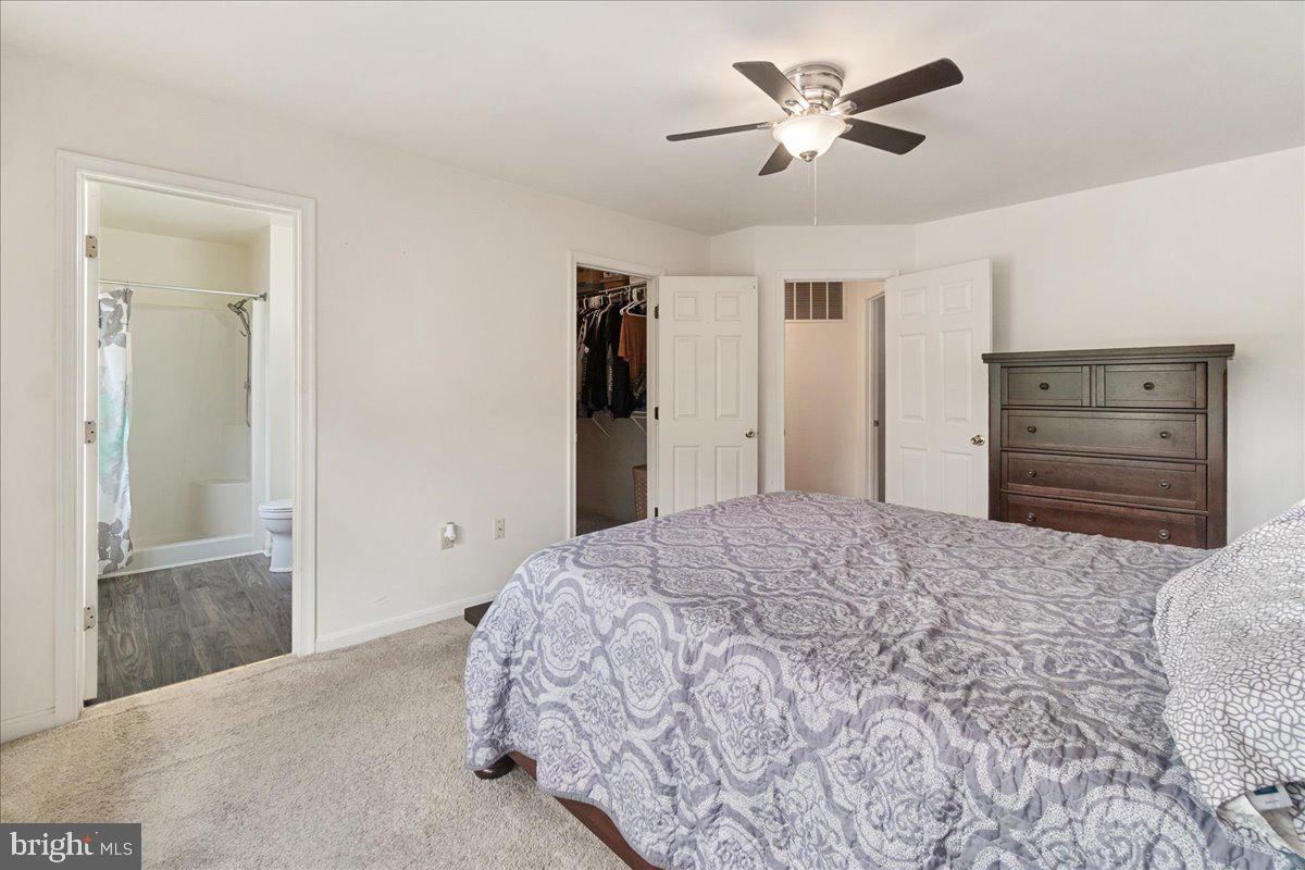 MANOR RIDGE - Residential