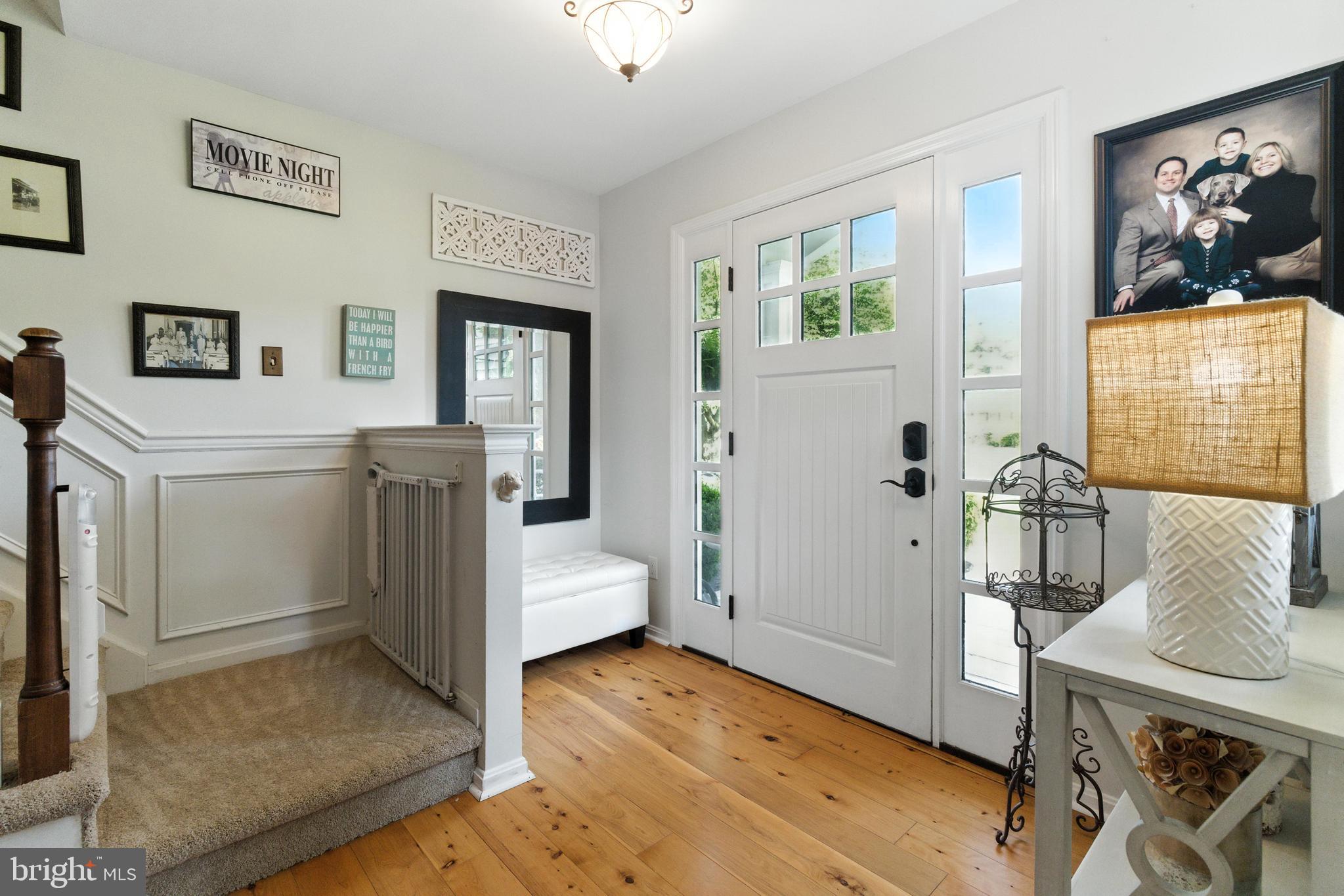 4 ROBIN ROAD