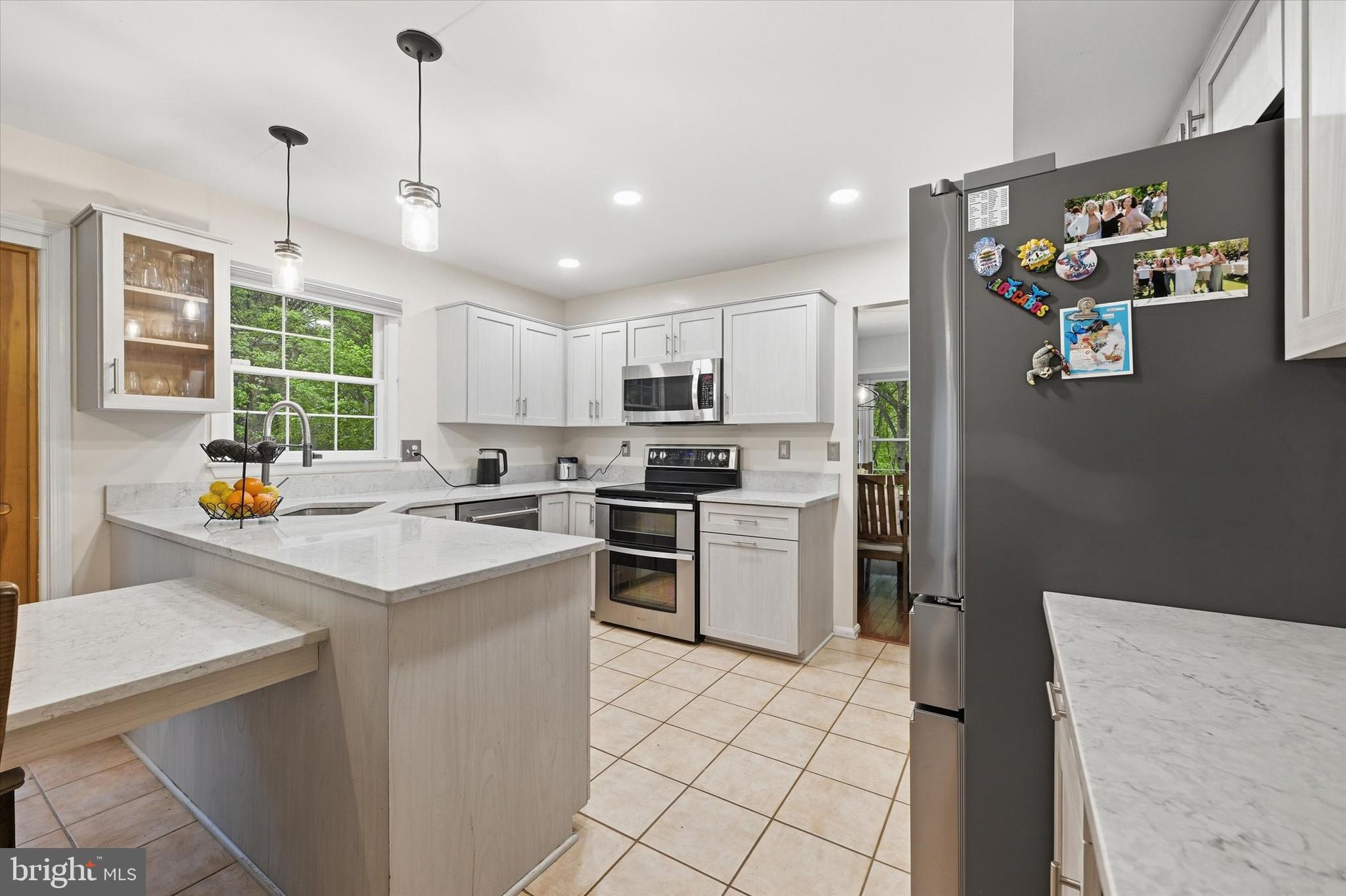 AUTUMN HILL - Residential