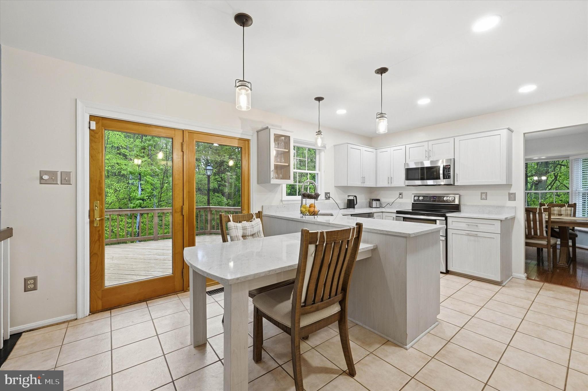 AUTUMN HILL - Residential