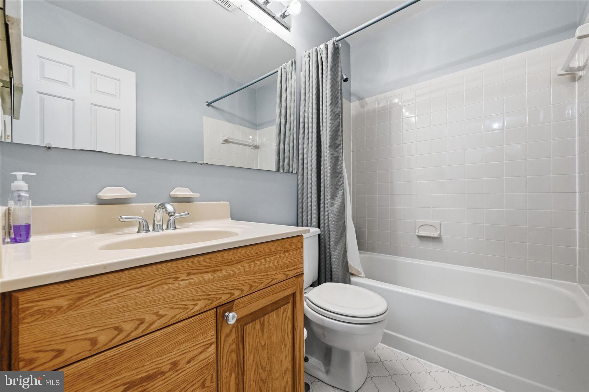 AUTUMN HILL - Residential