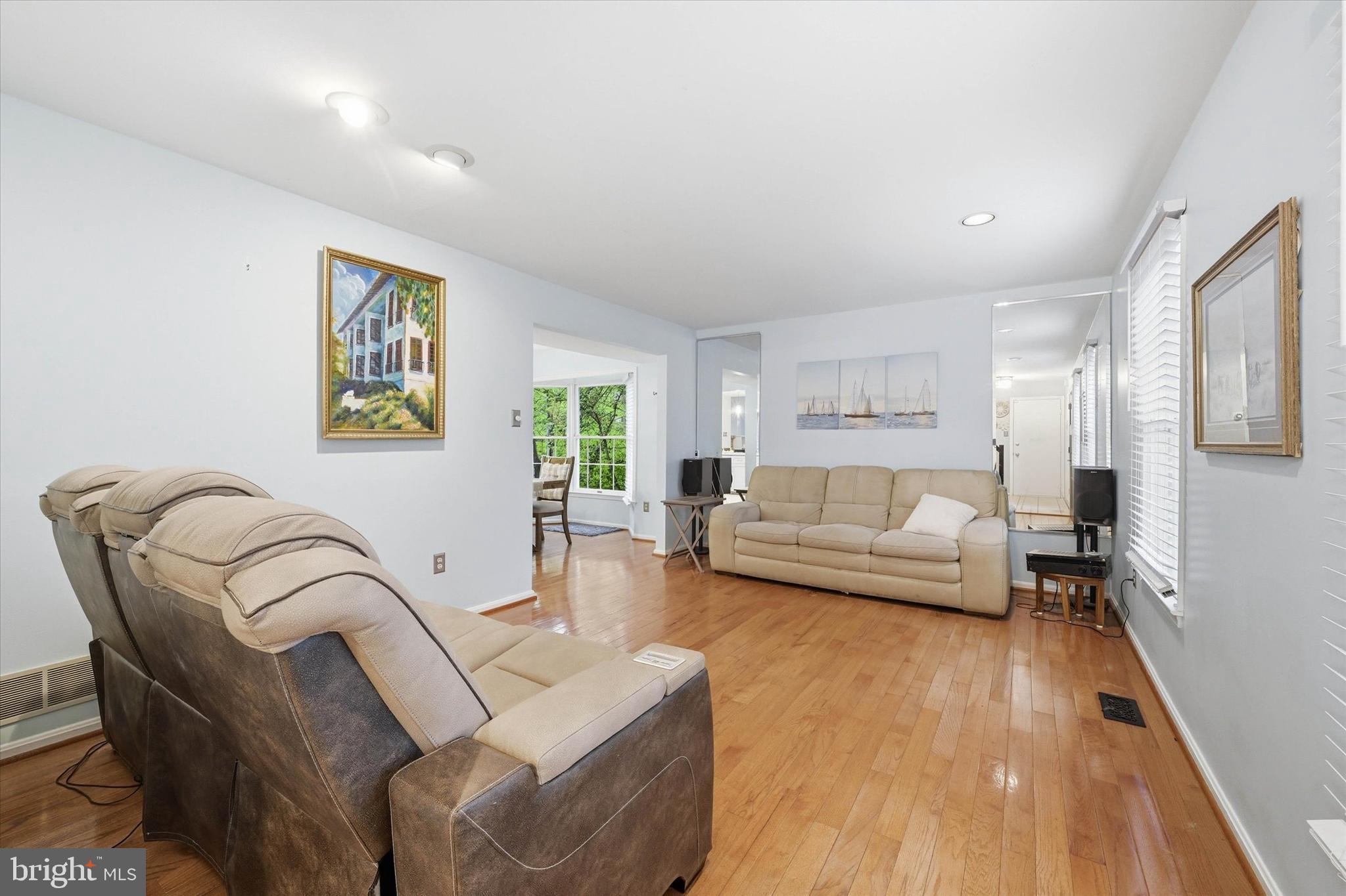 AUTUMN HILL - Residential