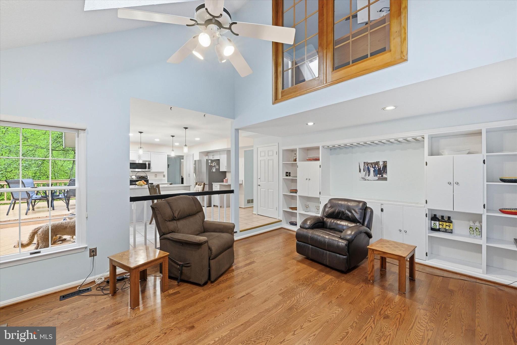 AUTUMN HILL - Residential