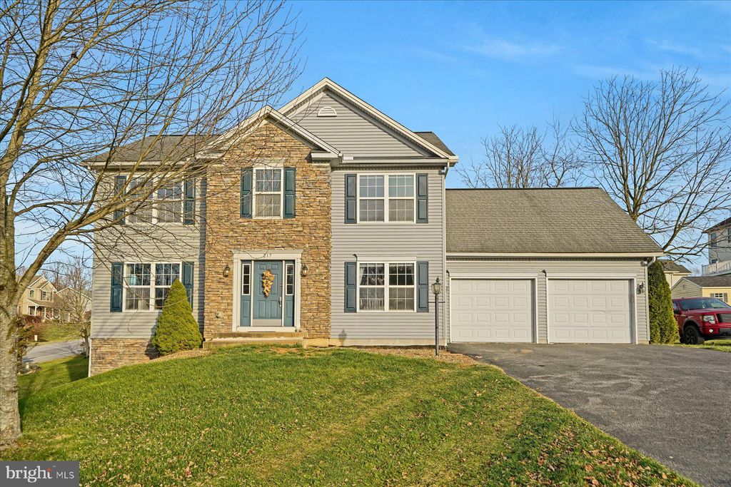 Photo of 217 Washington Avenue, BELLEFONTE, PA 16823 (MLS # PACE2517044)