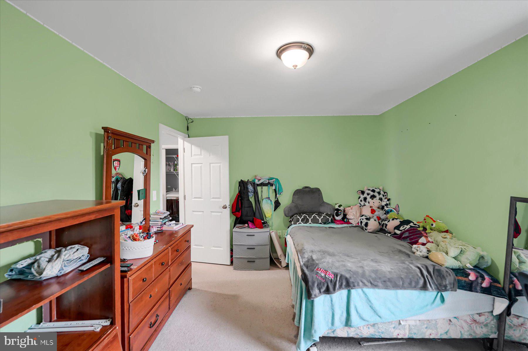 FOREST HEIGHTS - Residential