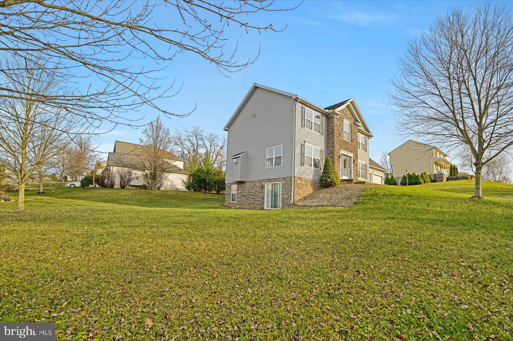 FOREST HEIGHTS - Residential