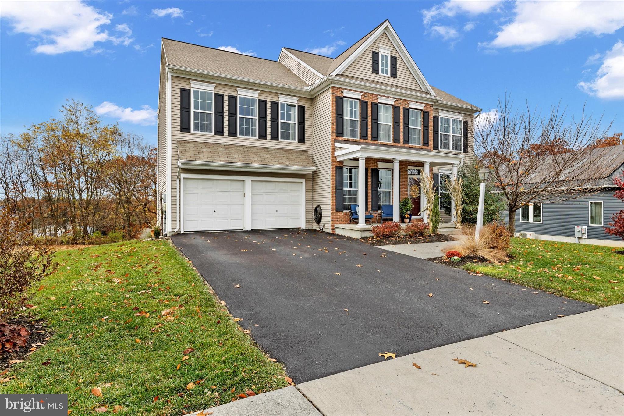 7094 CREEK CROSSING DRIVE