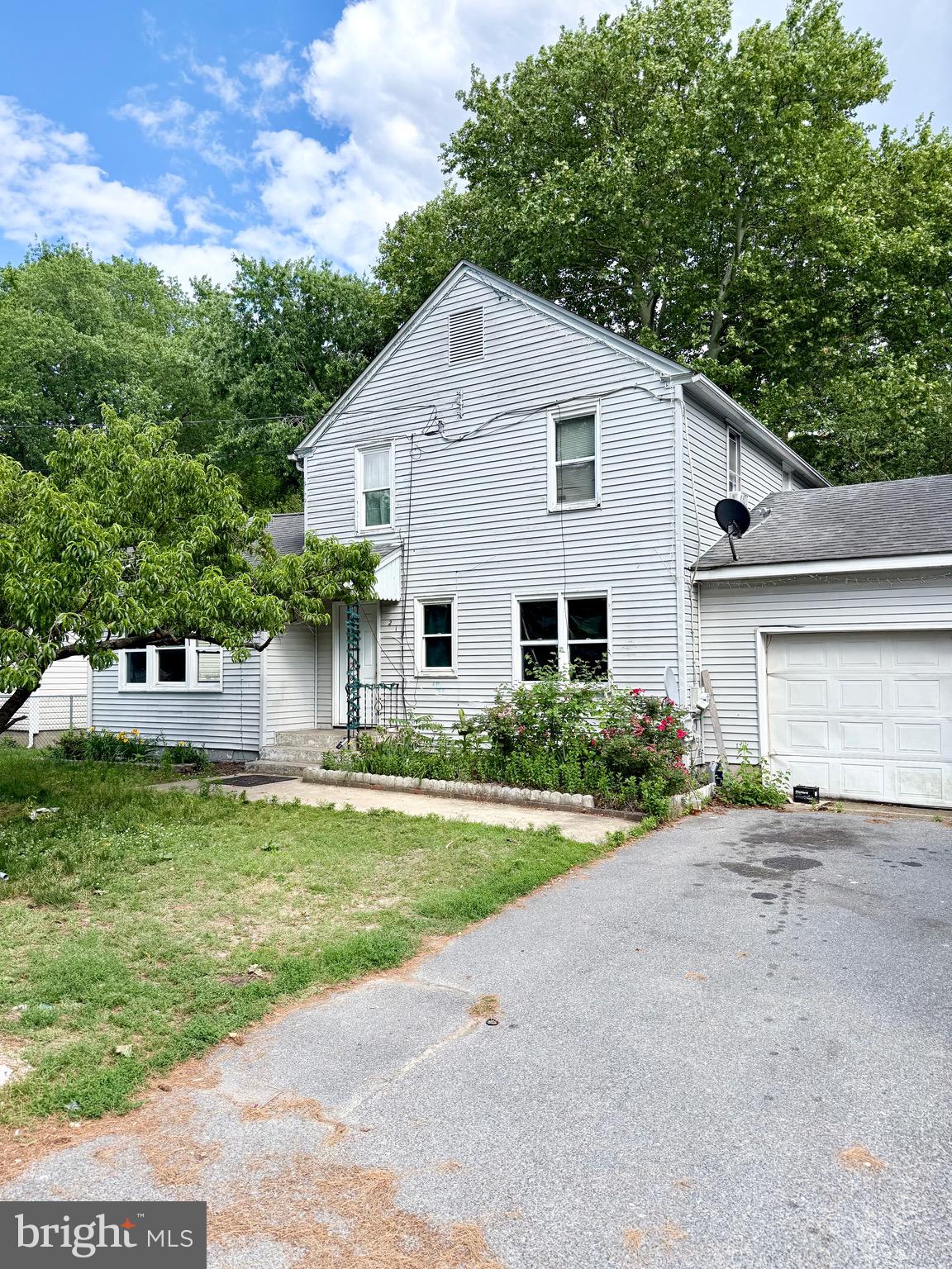 213 OLD LAUREL ROAD