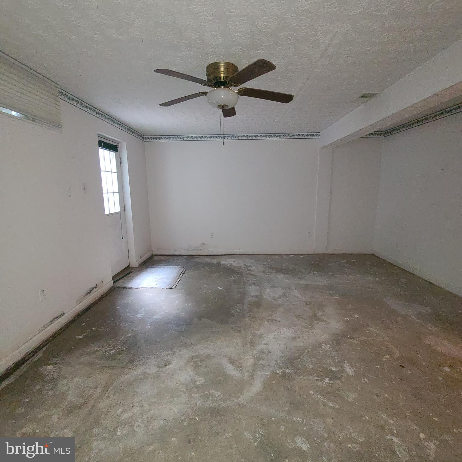 UPTON VILLAGE NORTH - Residential