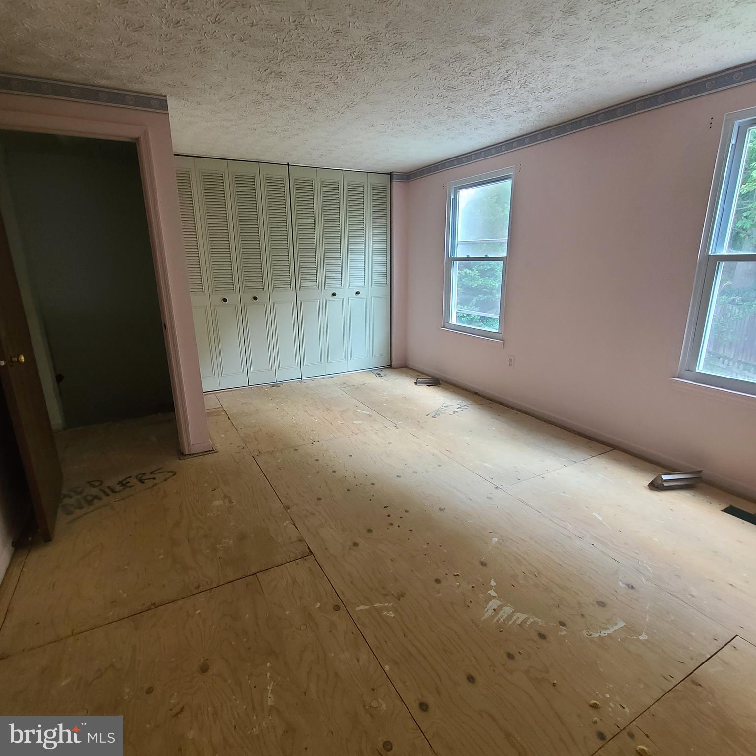 UPTON VILLAGE NORTH - Residential