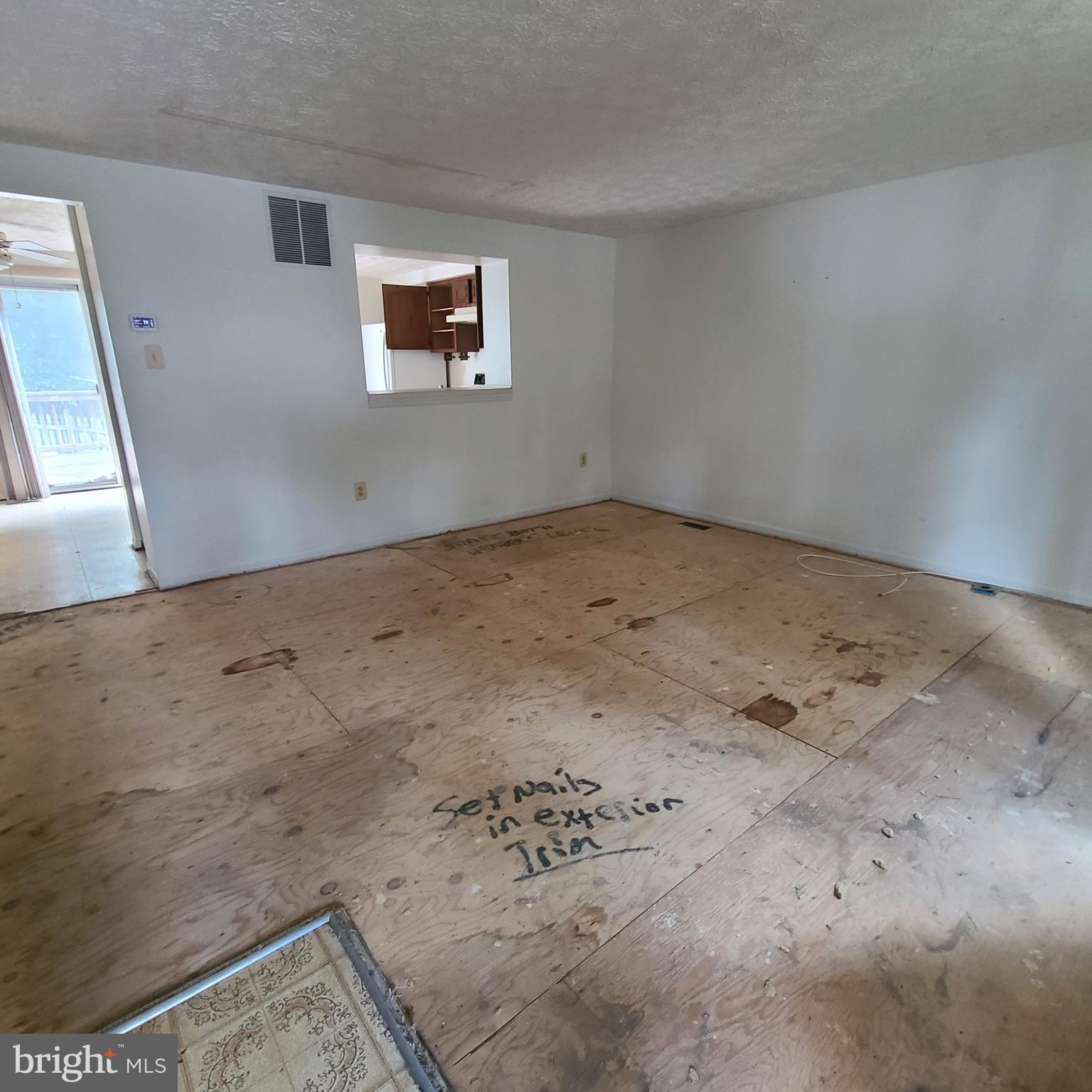 UPTON VILLAGE NORTH - Residential