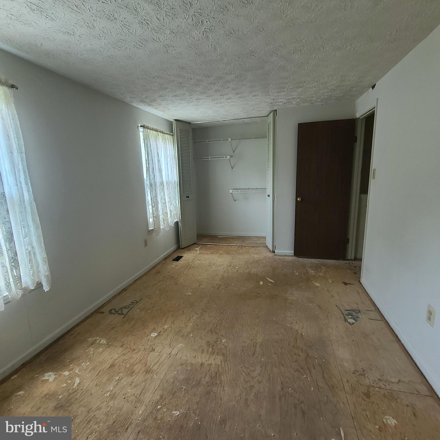 UPTON VILLAGE NORTH - Residential