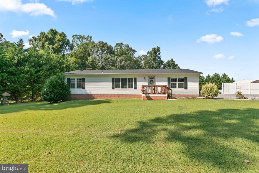 Beautiful and Meticulously kept 3 Bedroom 2 full bath Rambler in Hollywood on an acre.  No HOA!!!  2 detached garages.  Tons of space and parking!  New roof 8 months ago.  Huge kitchen space, covered rear deck.  A must see!!!