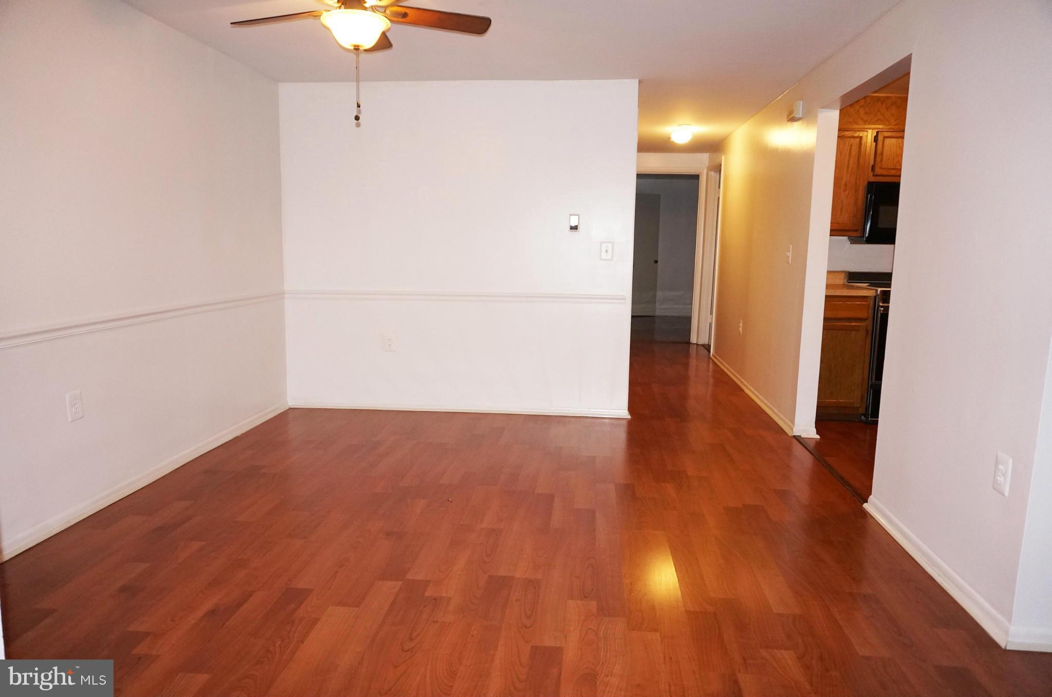 FARMINGDALE - Residential