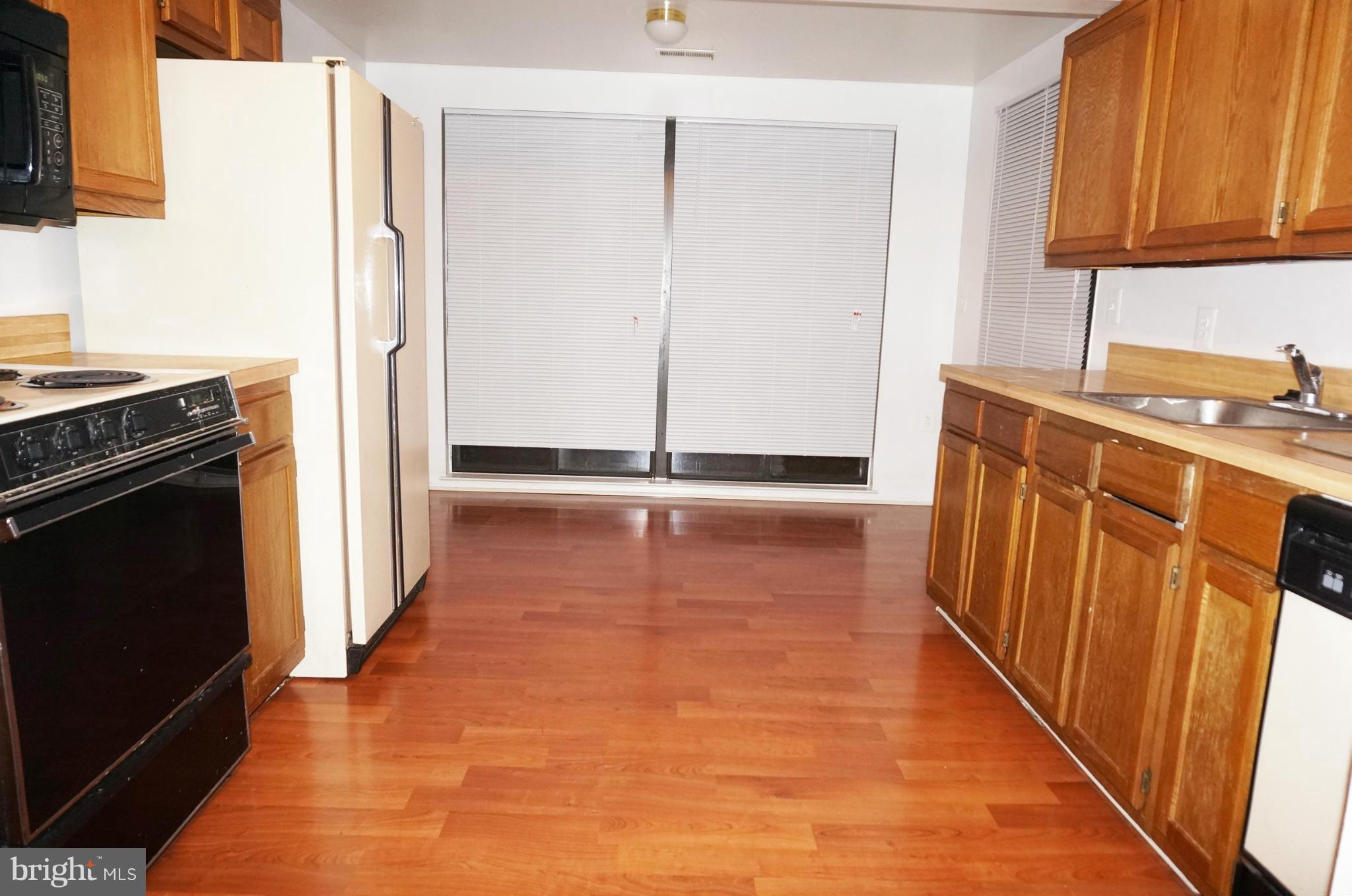 FARMINGDALE - Residential