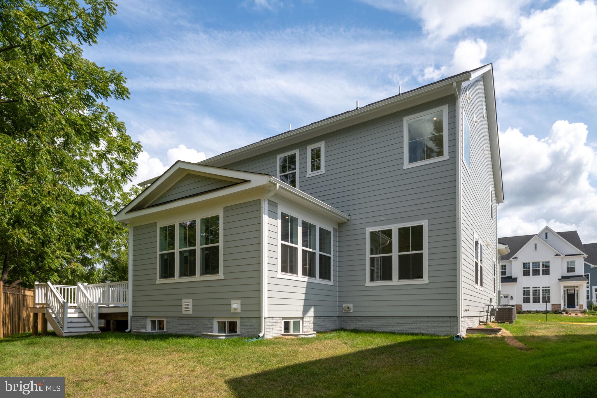 SPRING LAKE - Residential