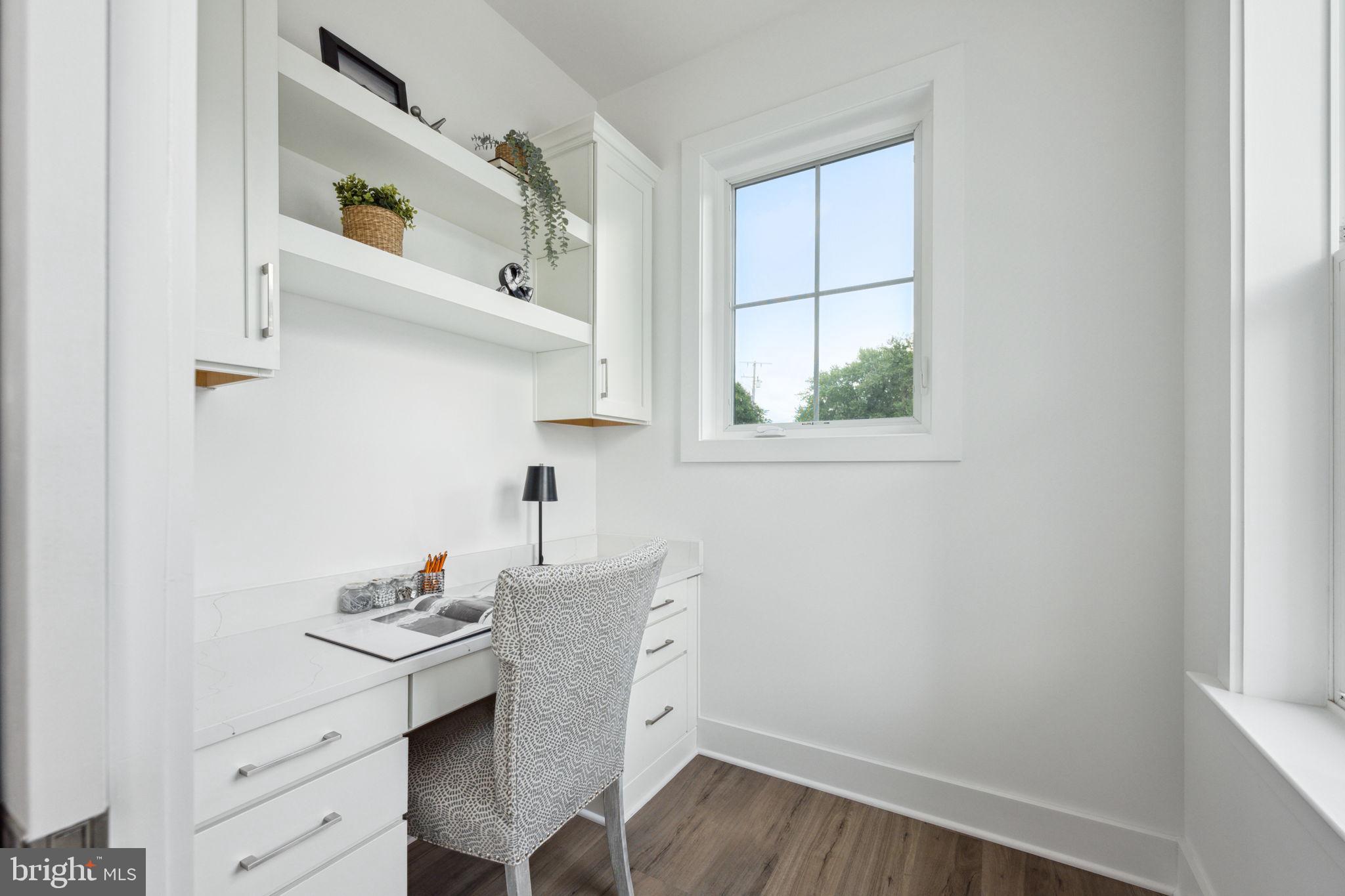 SPRING LAKE - Residential