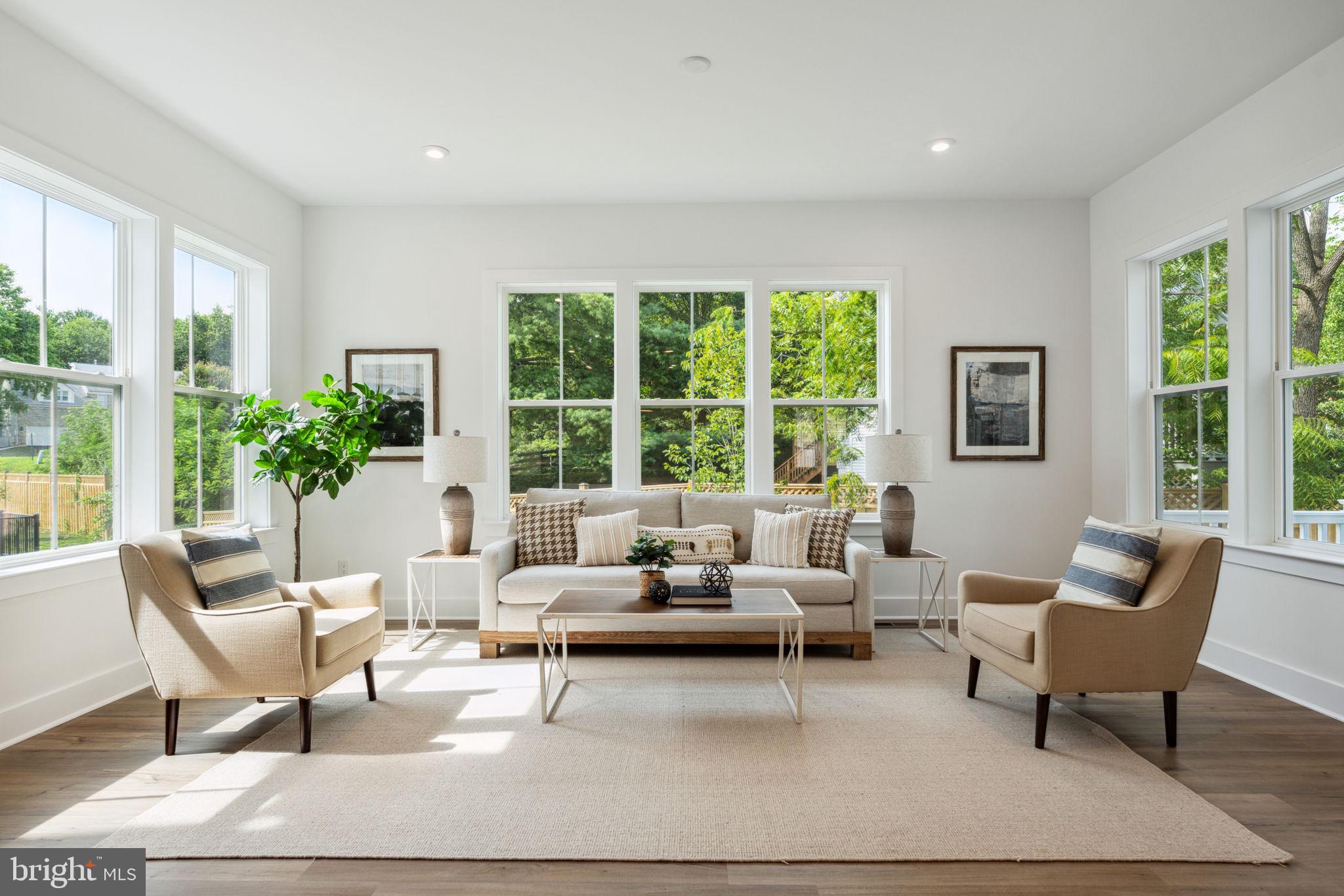 SPRING LAKE - Residential