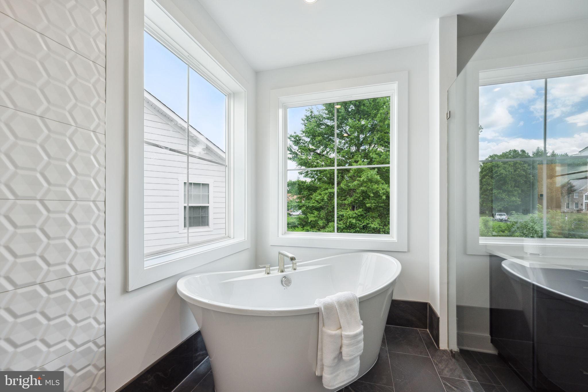 SPRING LAKE - Residential