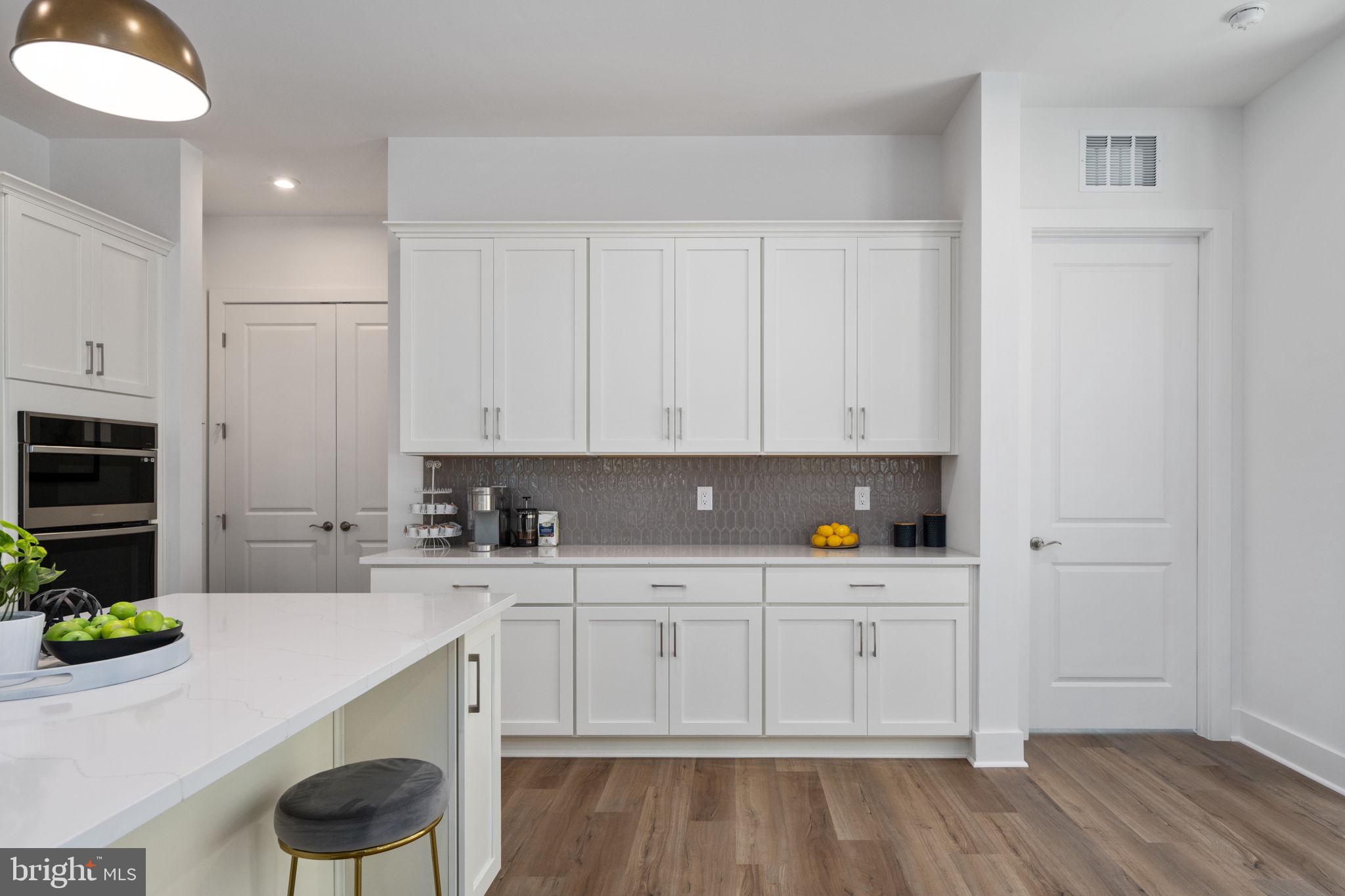 SPRING LAKE - Residential