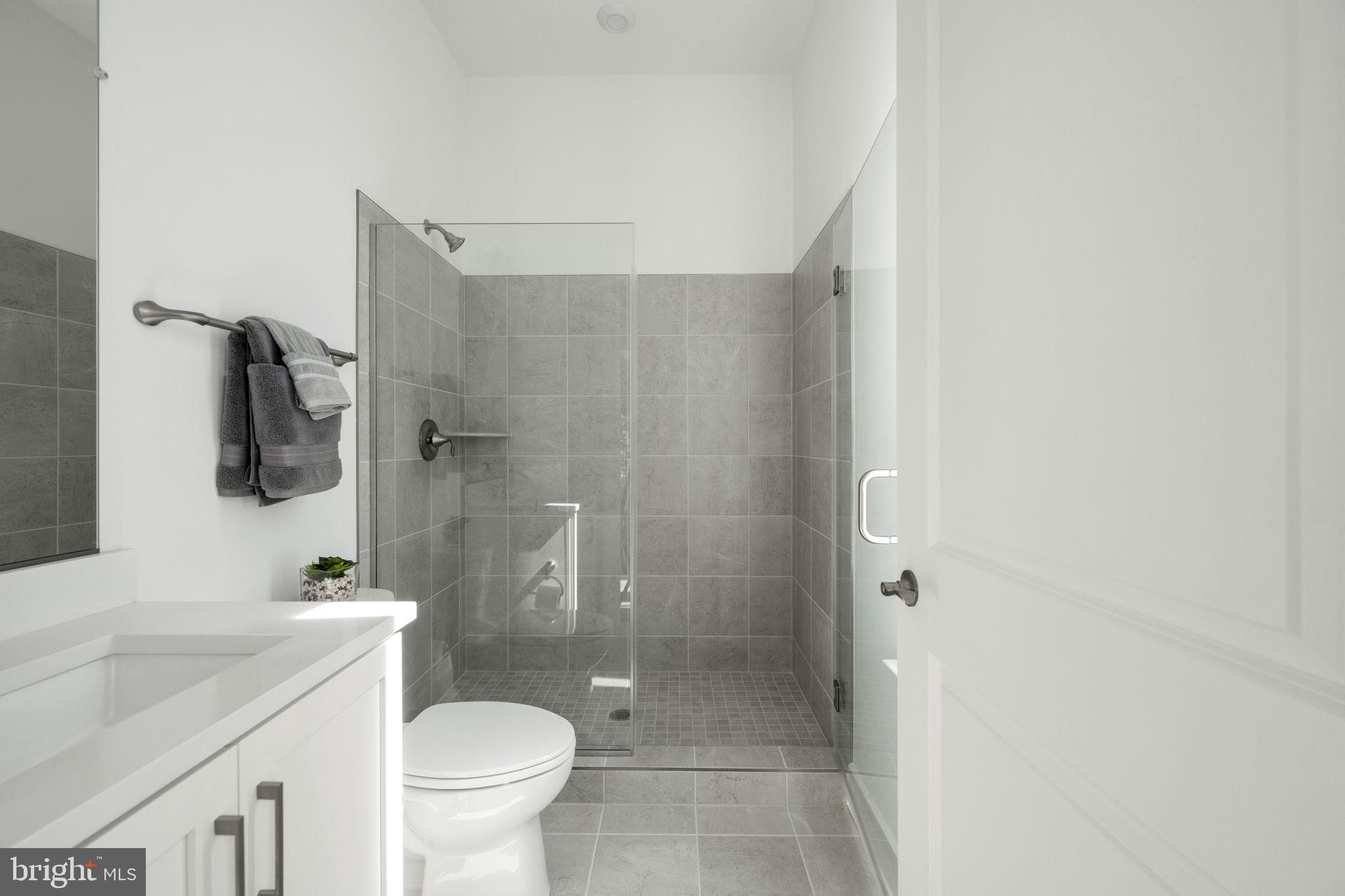 SPRING LAKE - Residential