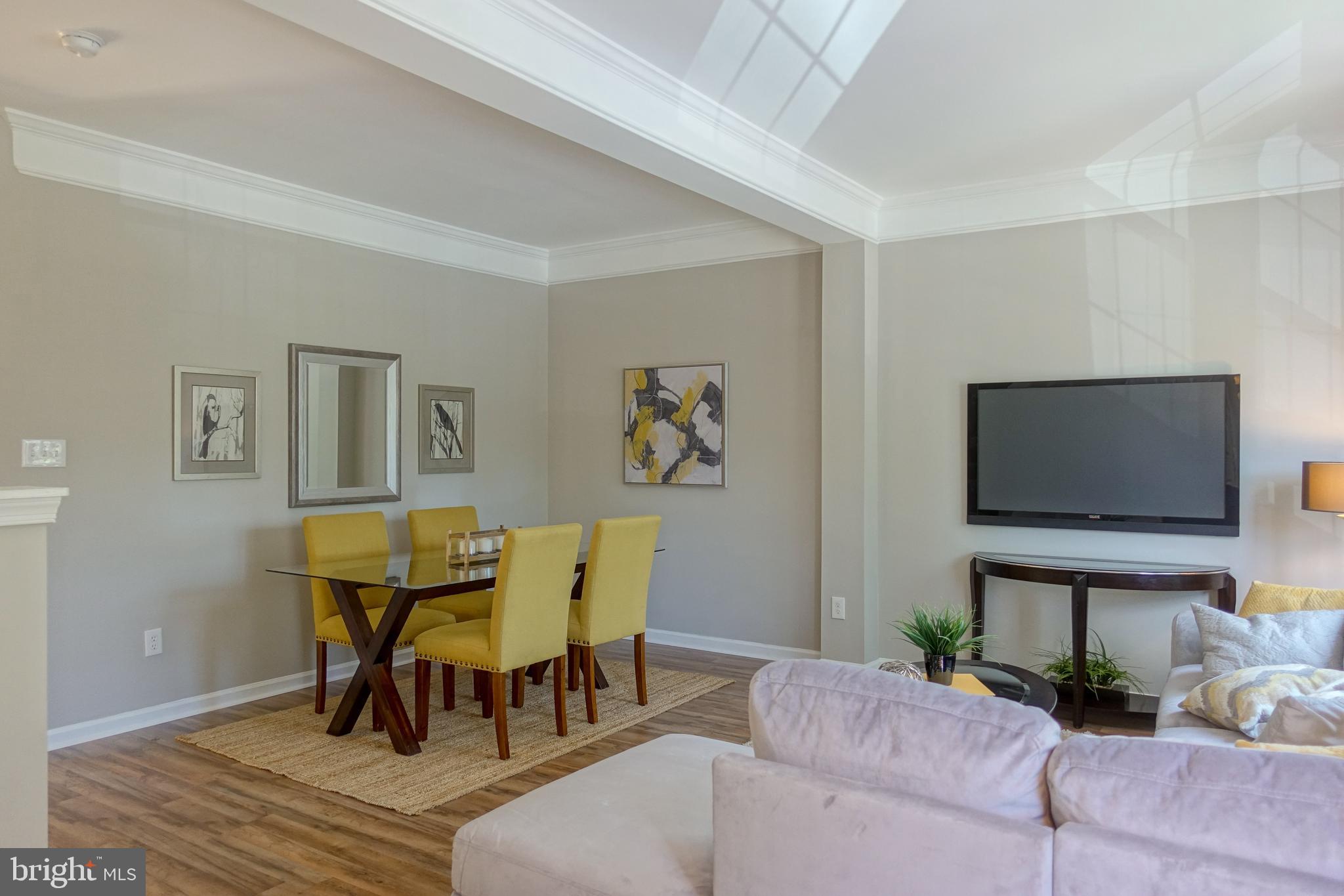 ASHBURN FARM - Residential