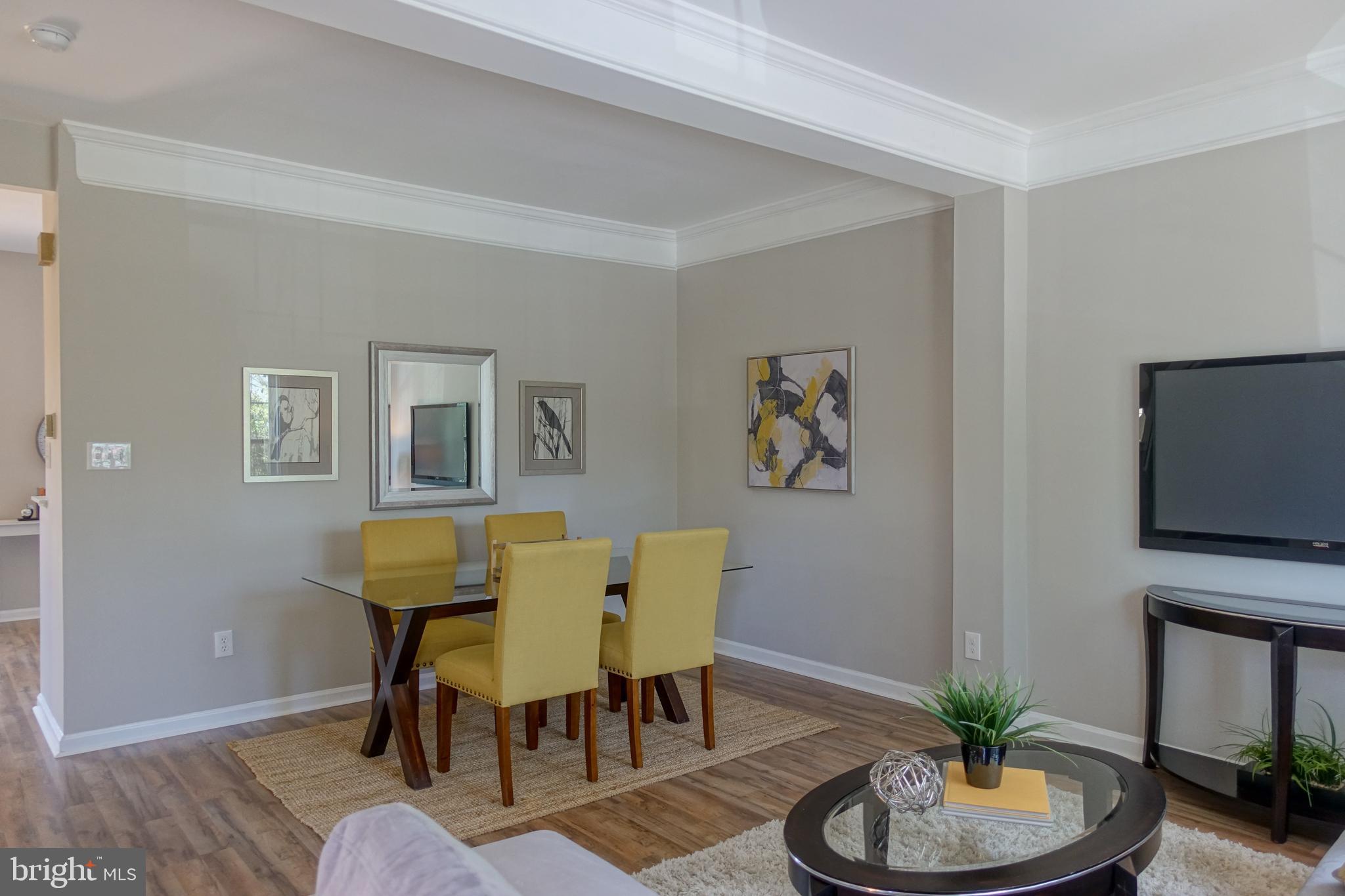 ASHBURN FARM - Residential