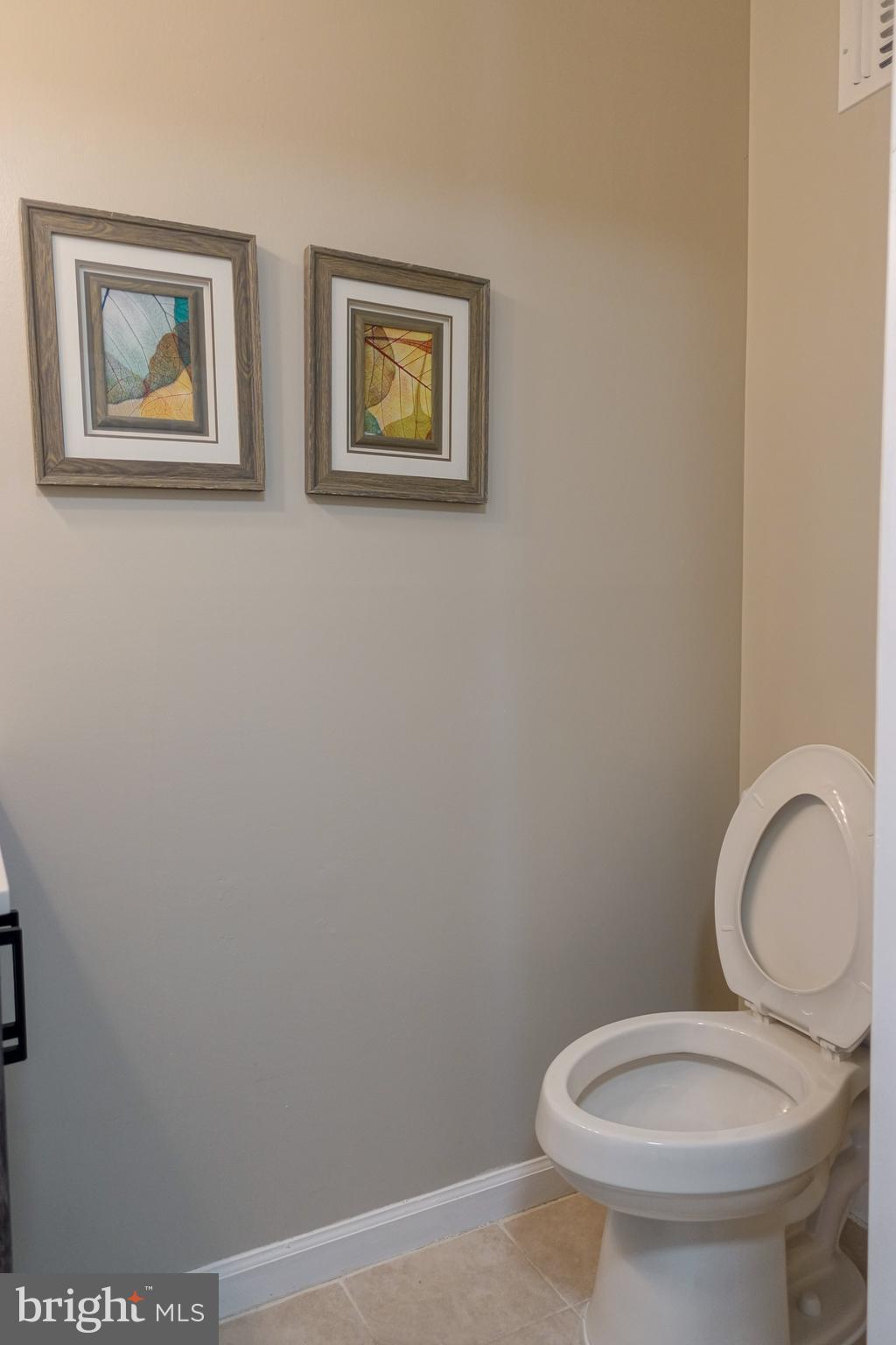 ASHBURN FARM - Residential