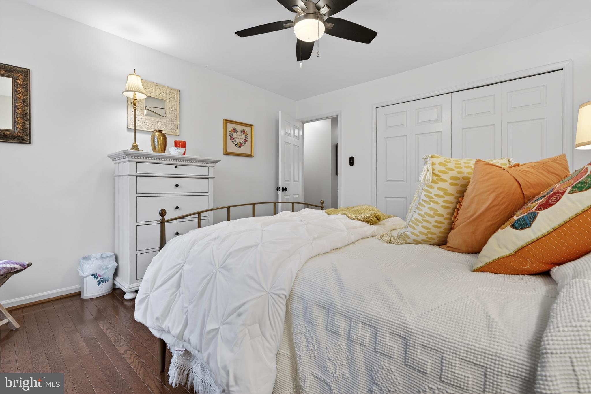 VALLEY MEDE - Residential