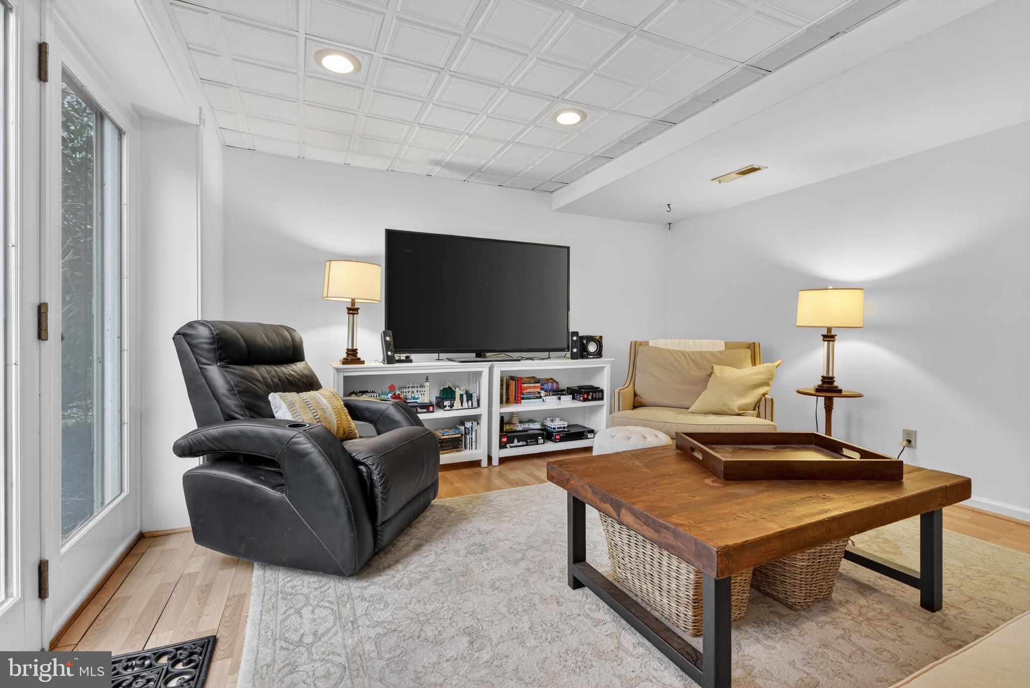 VALLEY MEDE - Residential