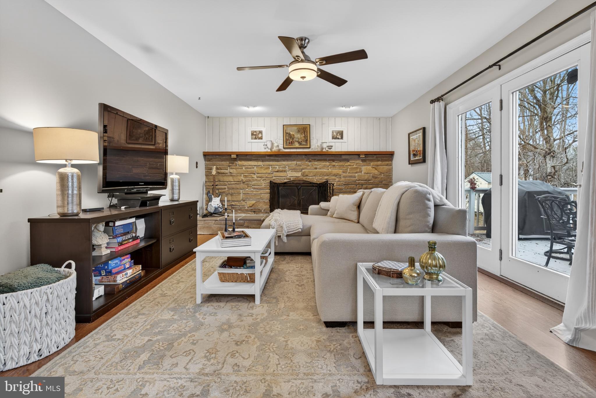 VALLEY MEDE - Residential