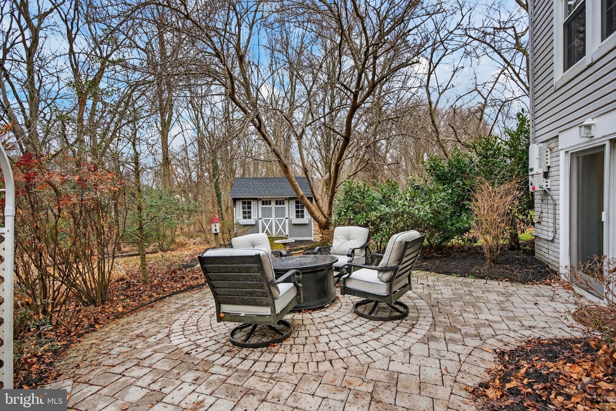 VALLEY MEDE - Residential