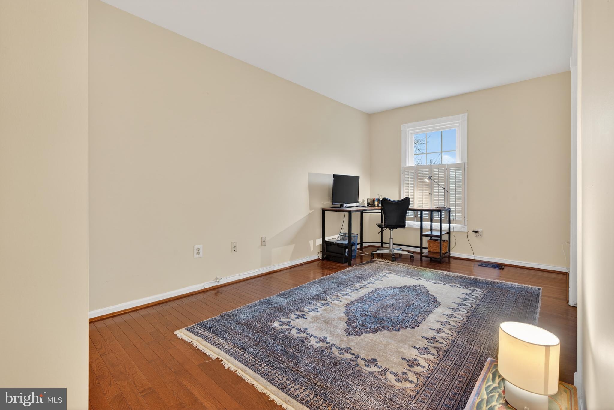 VALLEY MEDE - Residential