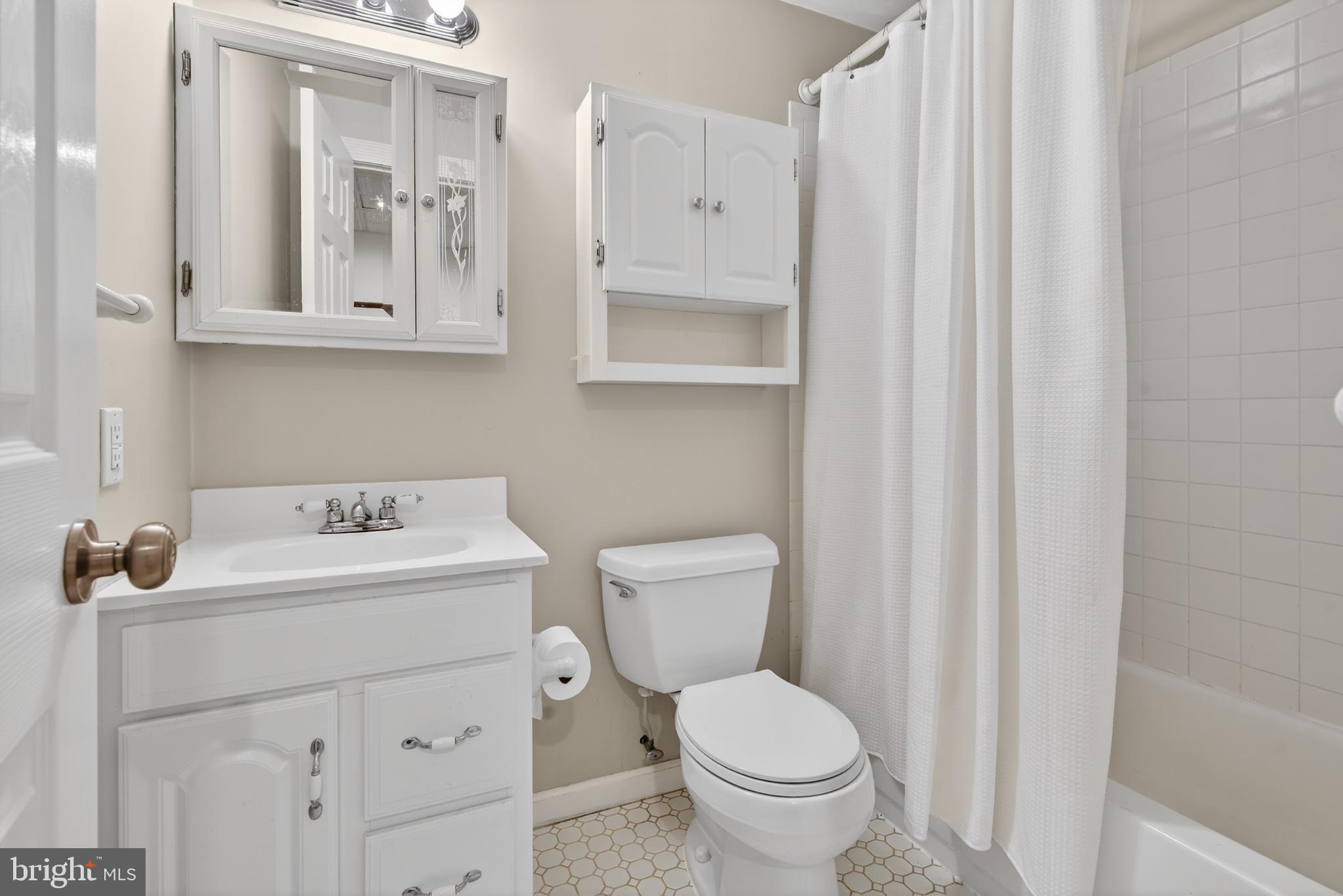 VALLEY MEDE - Residential