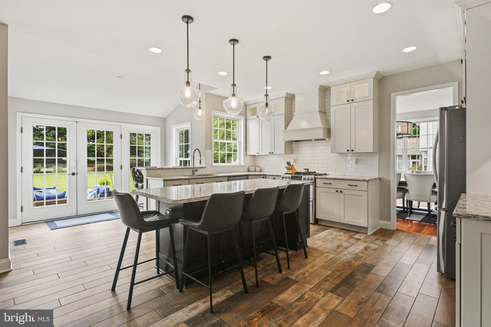 MONTICELLO - Residential