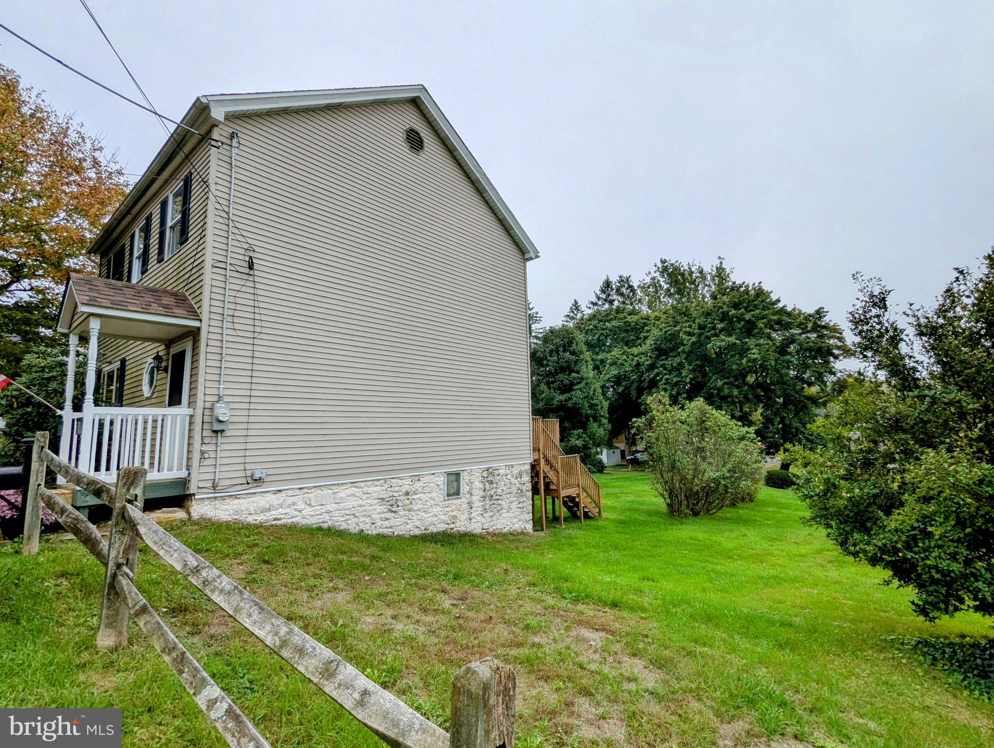 NEWTOWN - Residential