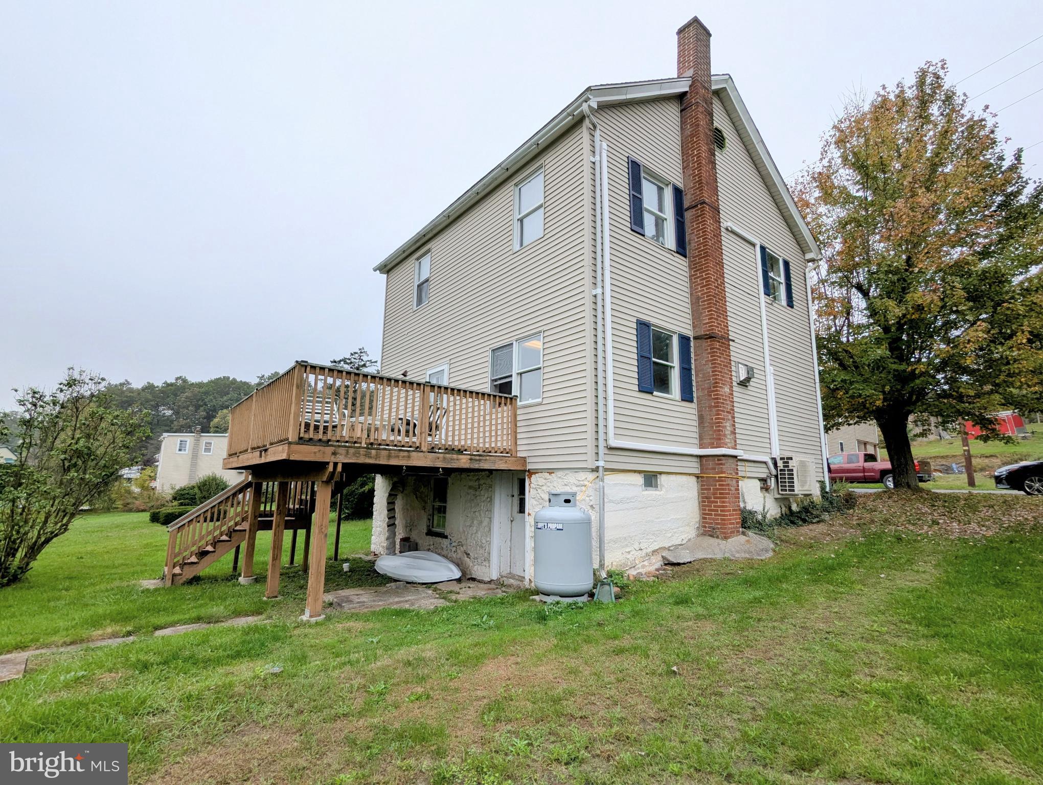 NEWTOWN - Residential