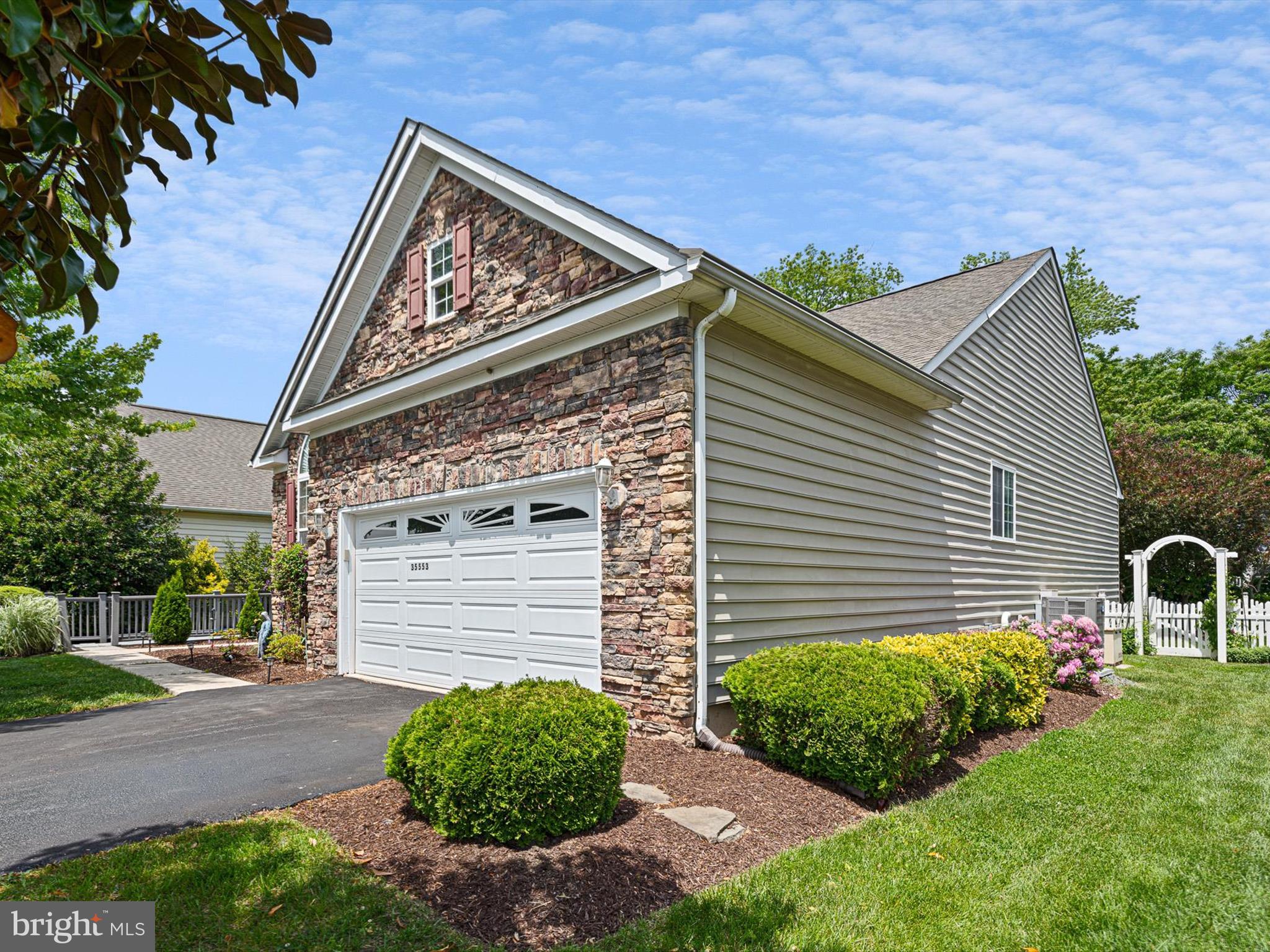 35553 DRY BROOK DRIVE
