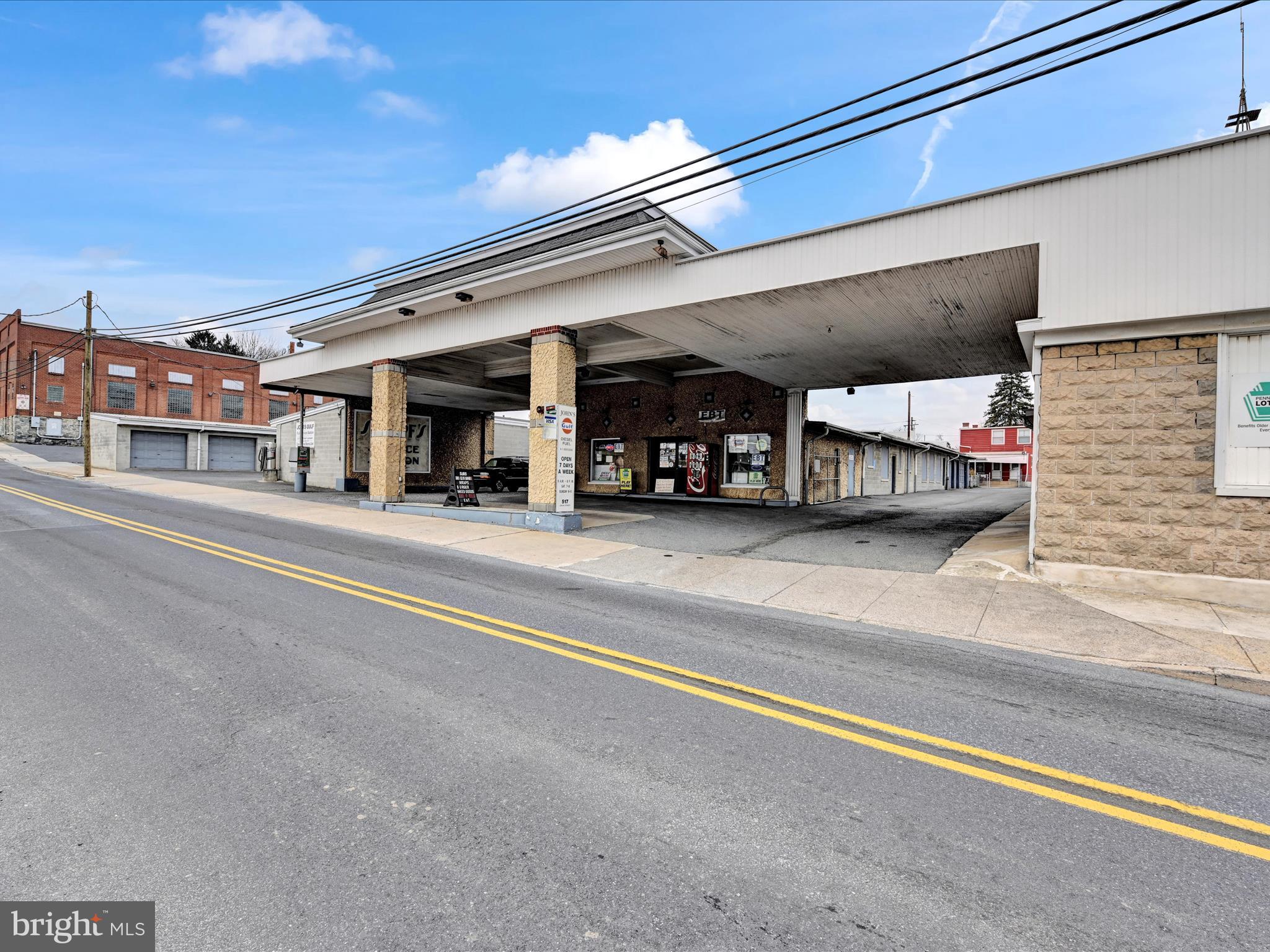 531 E UNION STREET 537