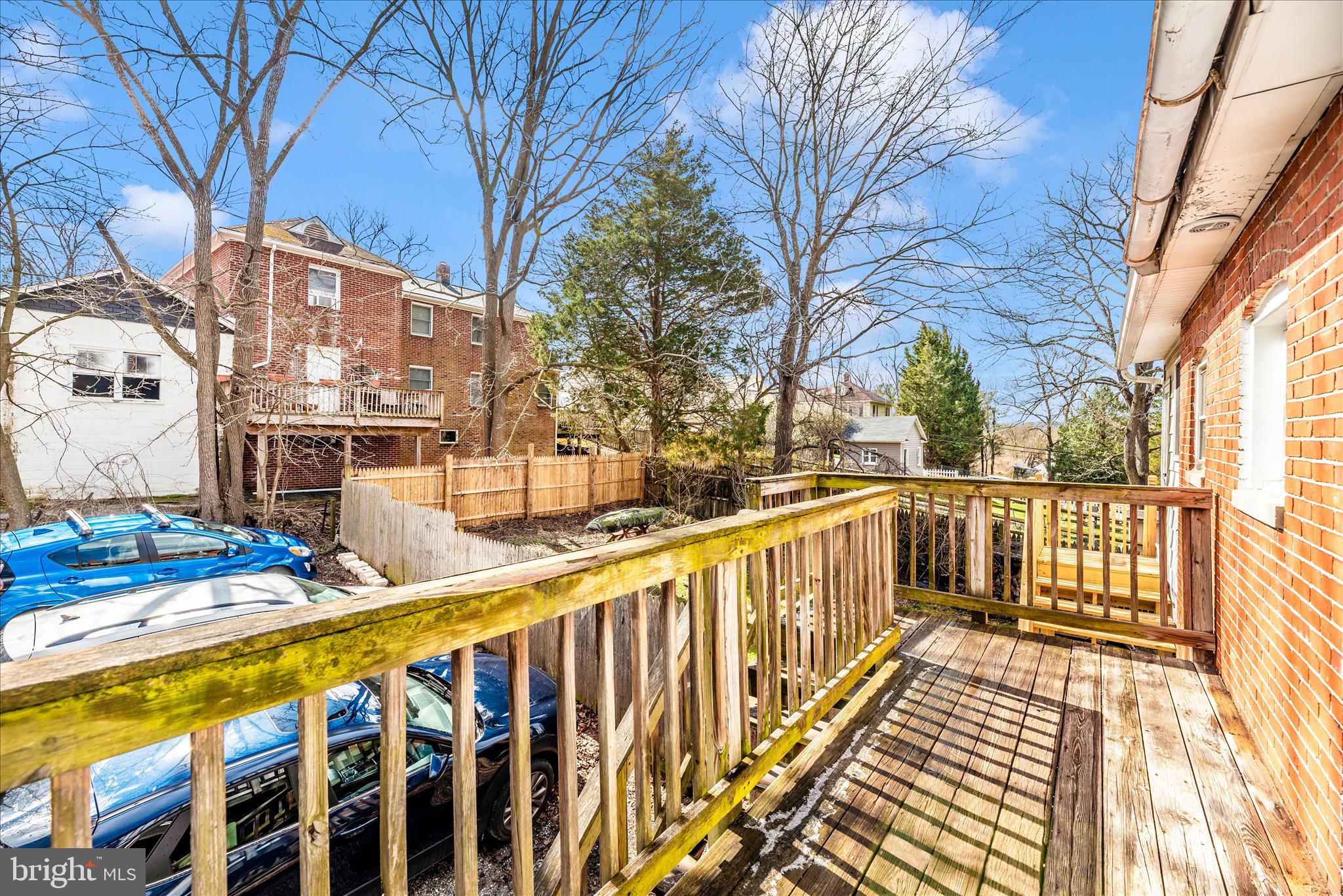 DOWNTOWN WESTMINSTER - Residential