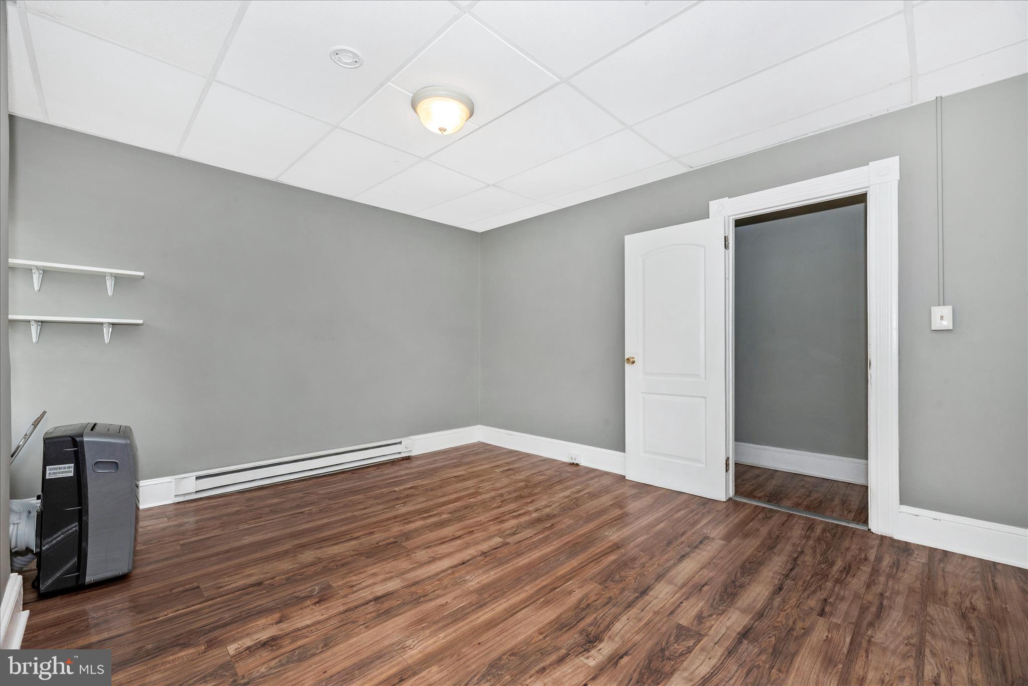 DOWNTOWN WESTMINSTER - Residential