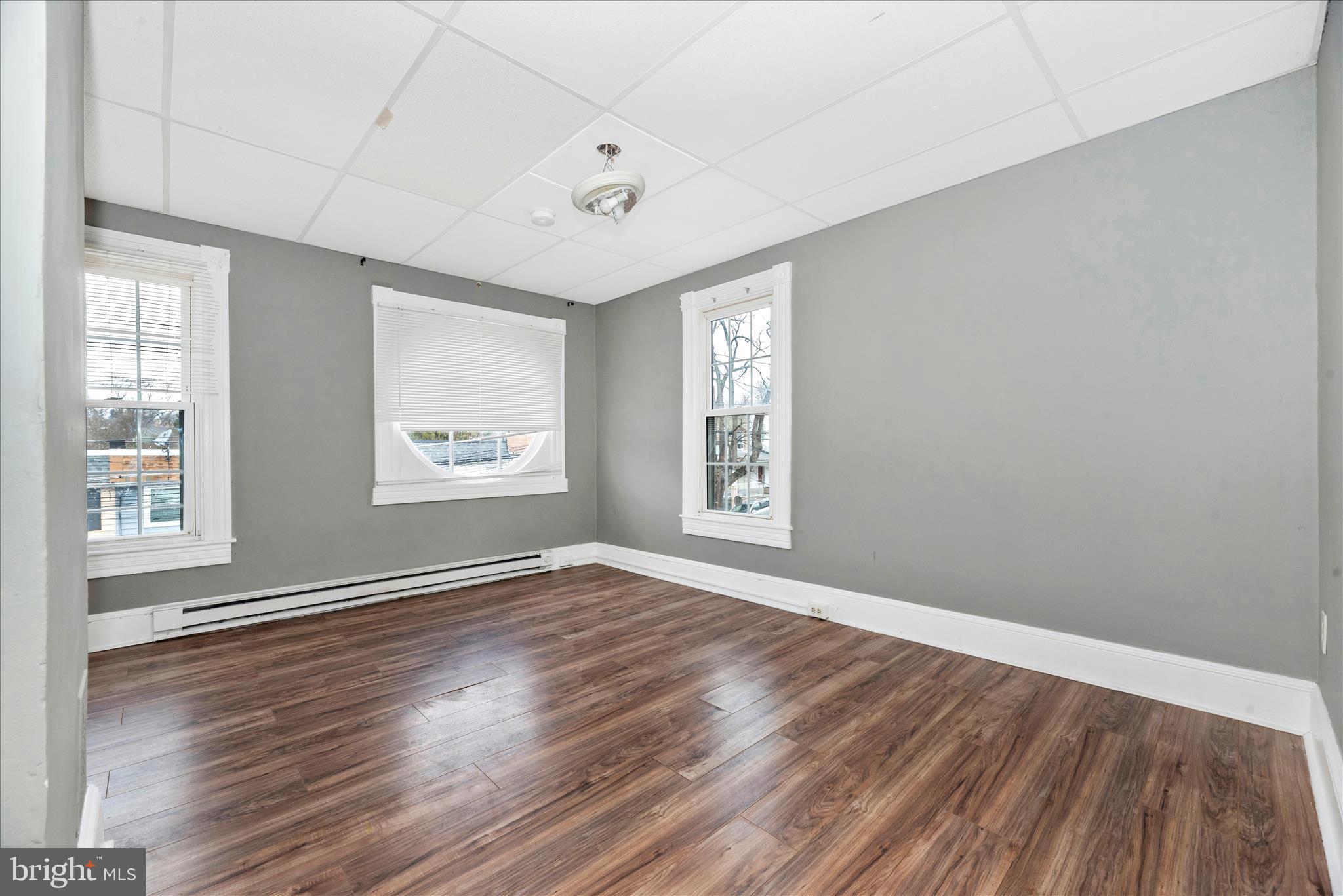 DOWNTOWN WESTMINSTER - Residential