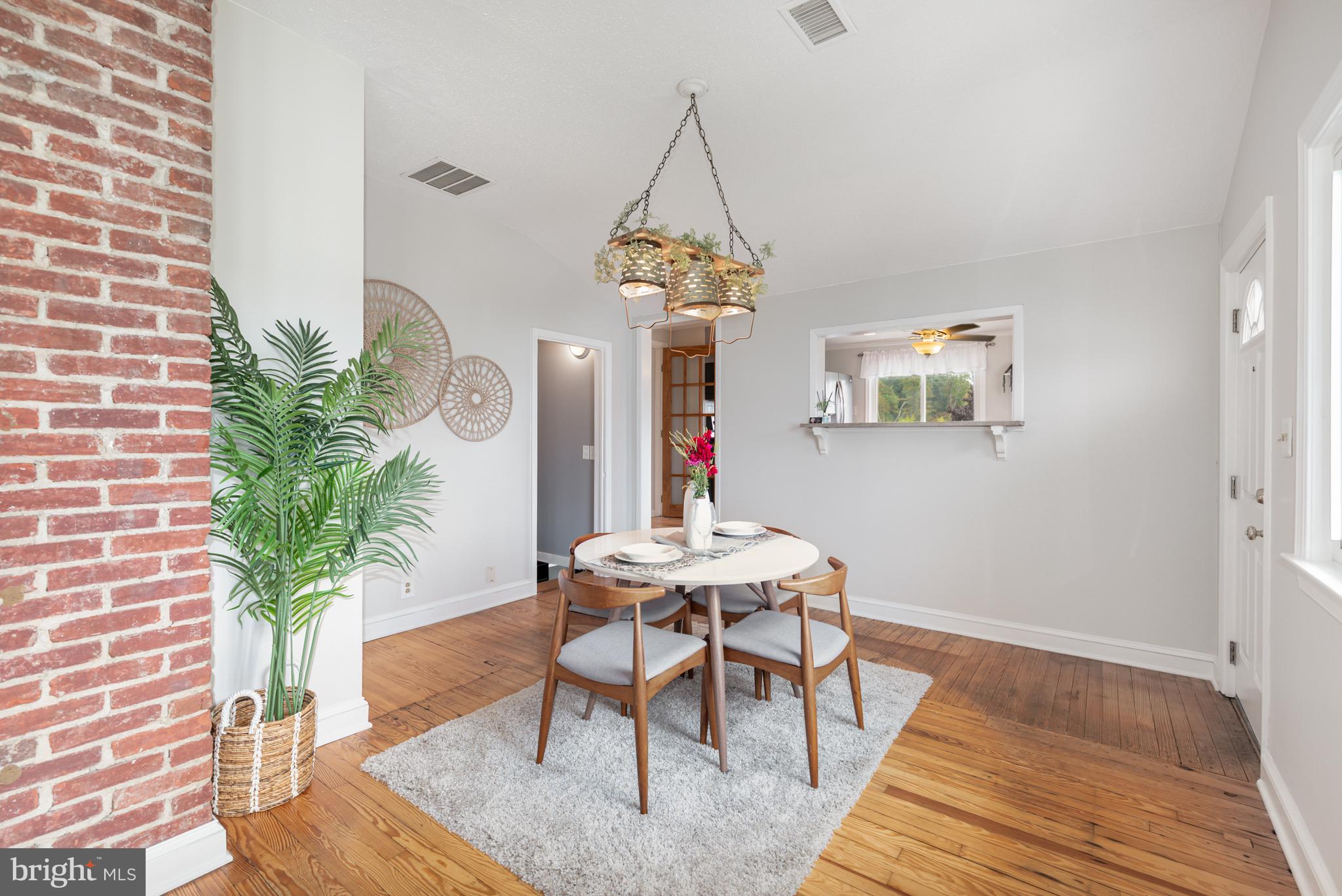 HICKORY - Residential